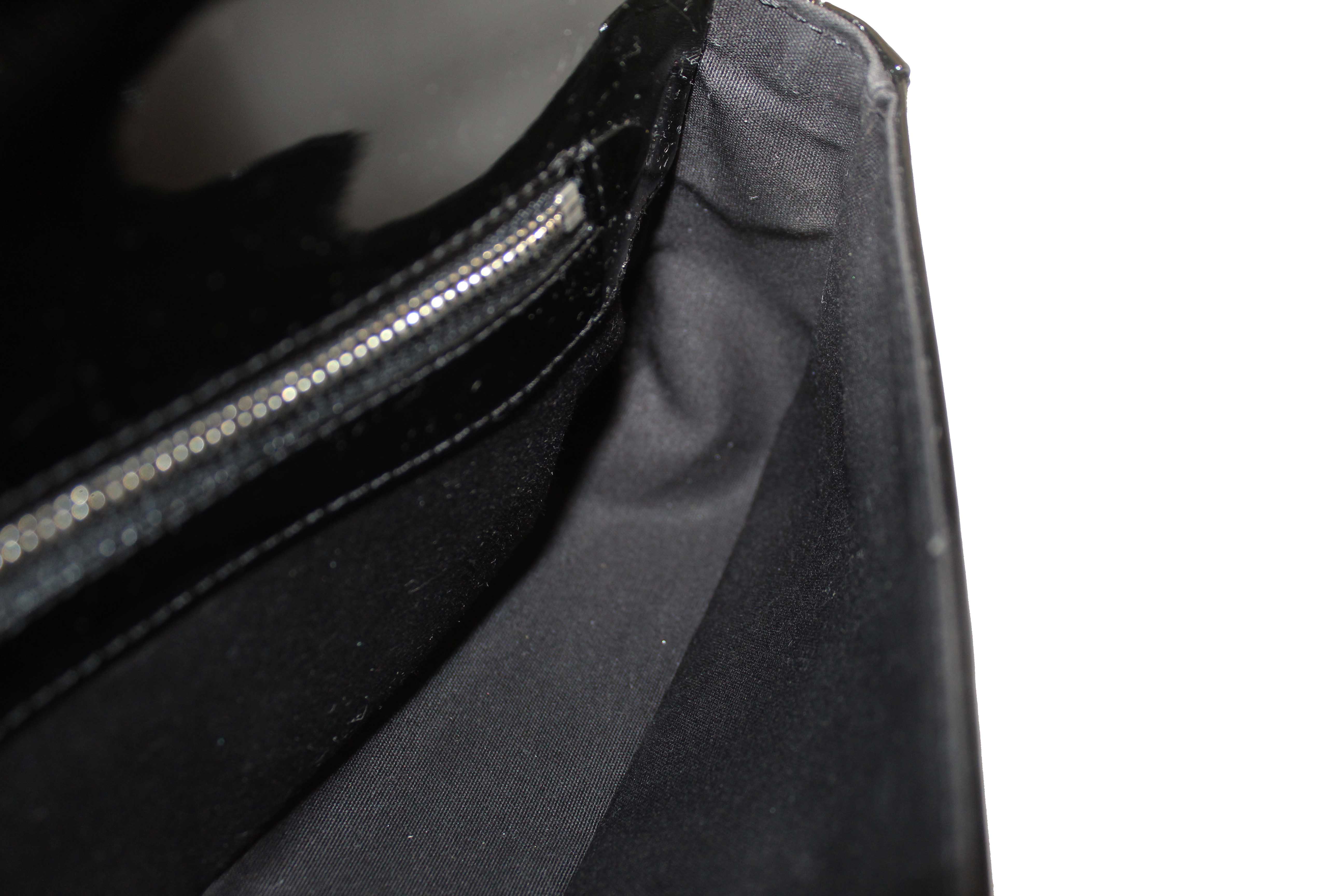 Authentic Louis Vuitton Black Electric Epi Leather Sobe Clutch