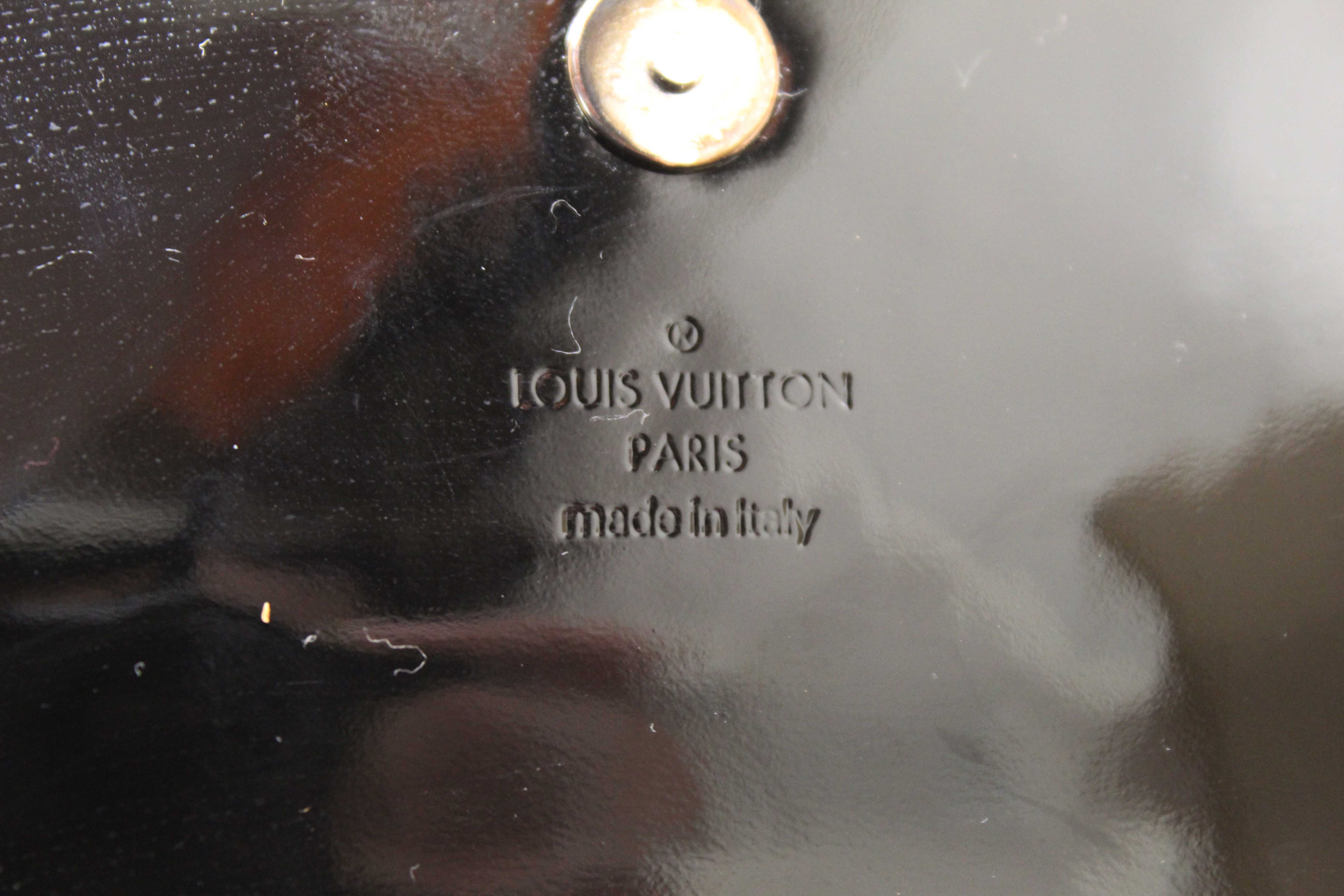 Authentic Louis Vuitton Black Electric Epi Leather Sobe Clutch