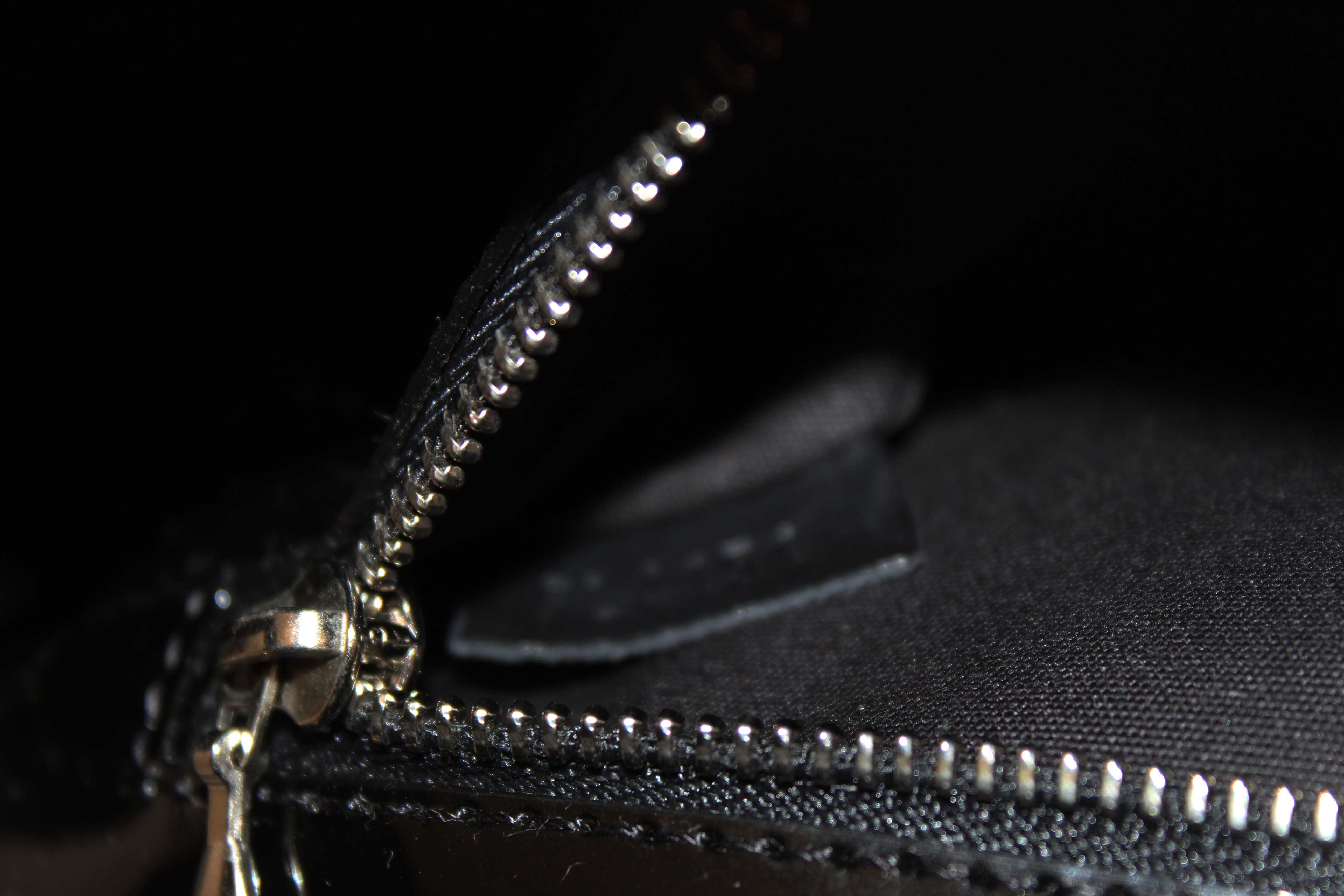 Authentic Louis Vuitton Black Electric Epi Leather Sobe Clutch