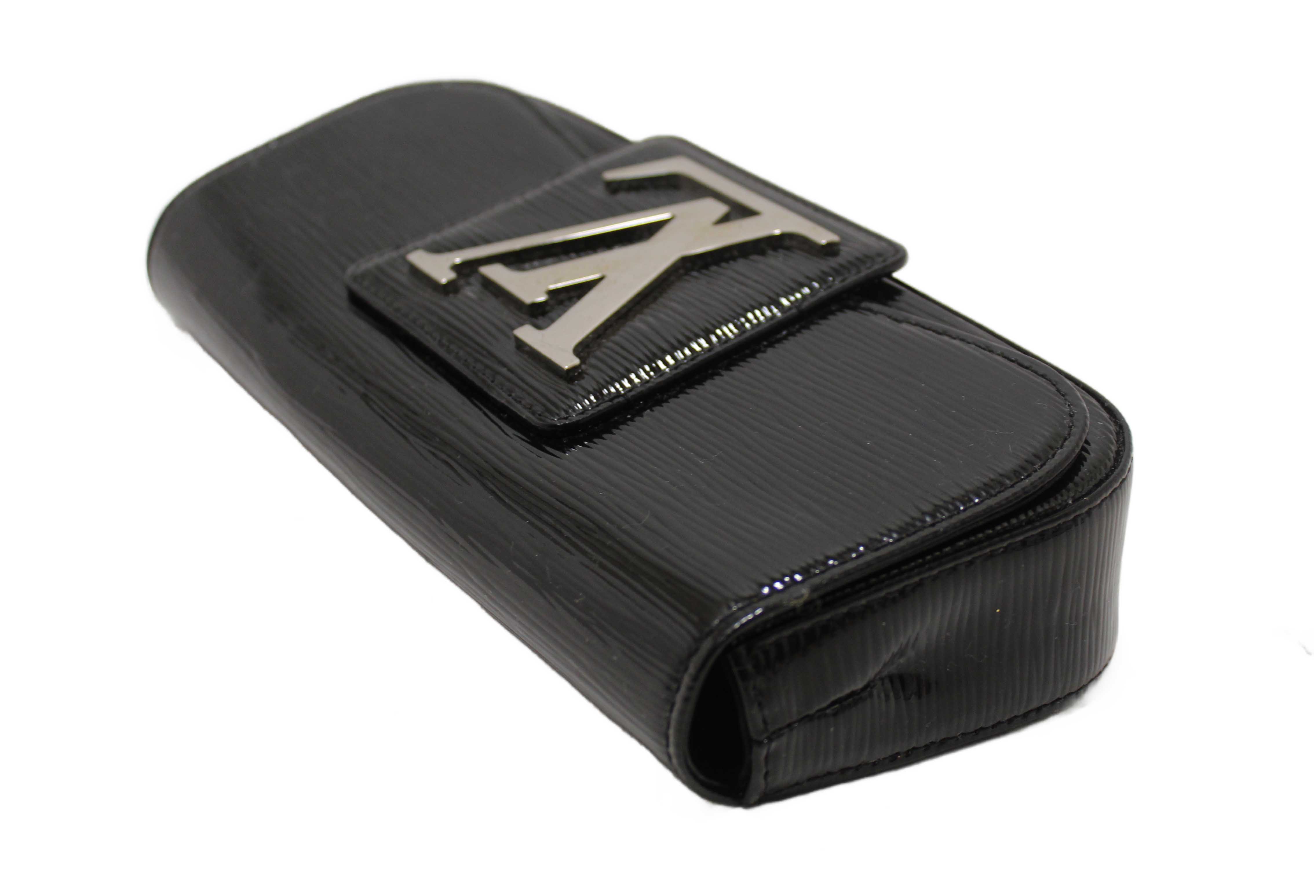 Authentic Louis Vuitton Black Electric Epi Leather Sobe Clutch