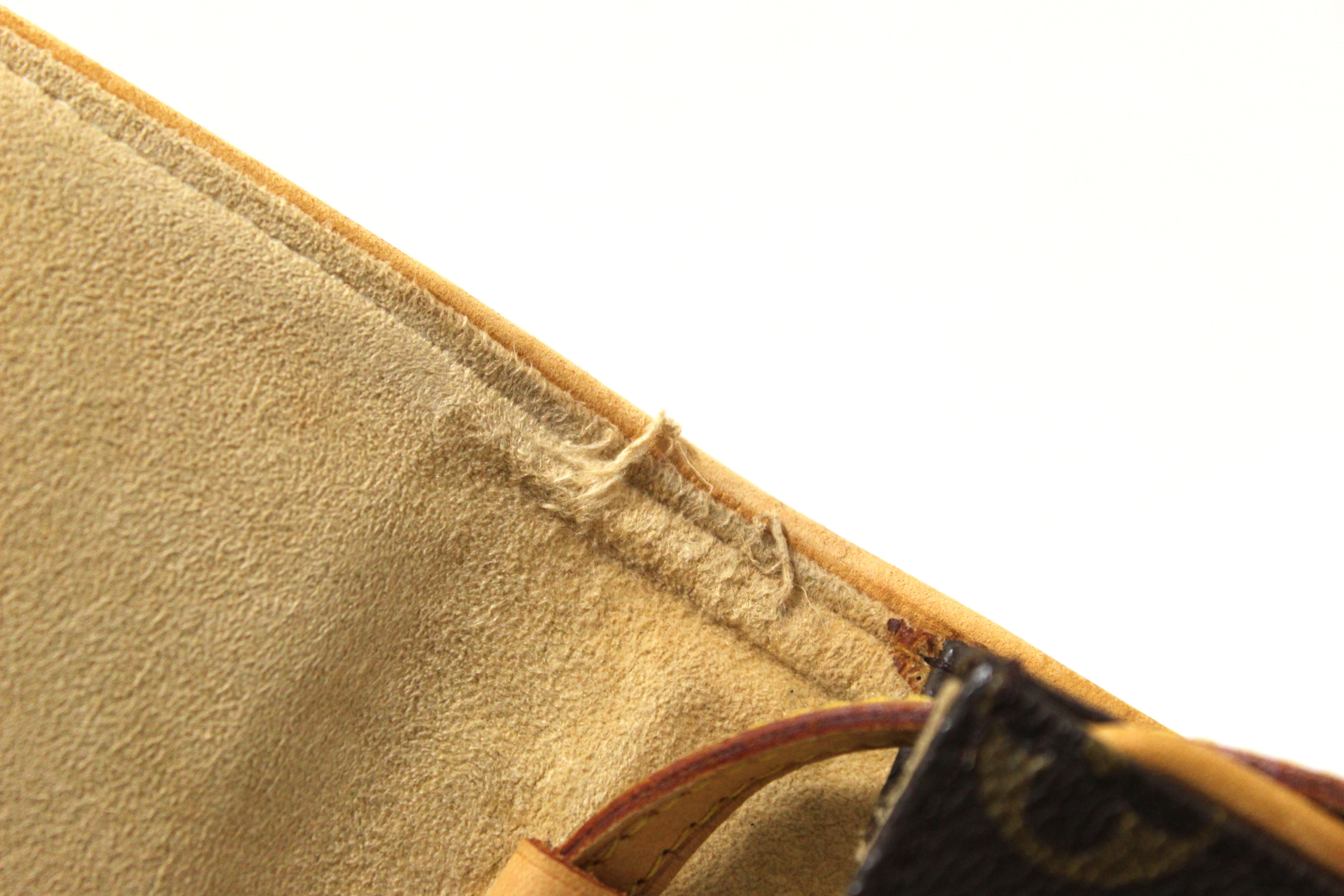 Authentic Louis Vuitton Classic Monogram Pochette Twin GM Bag