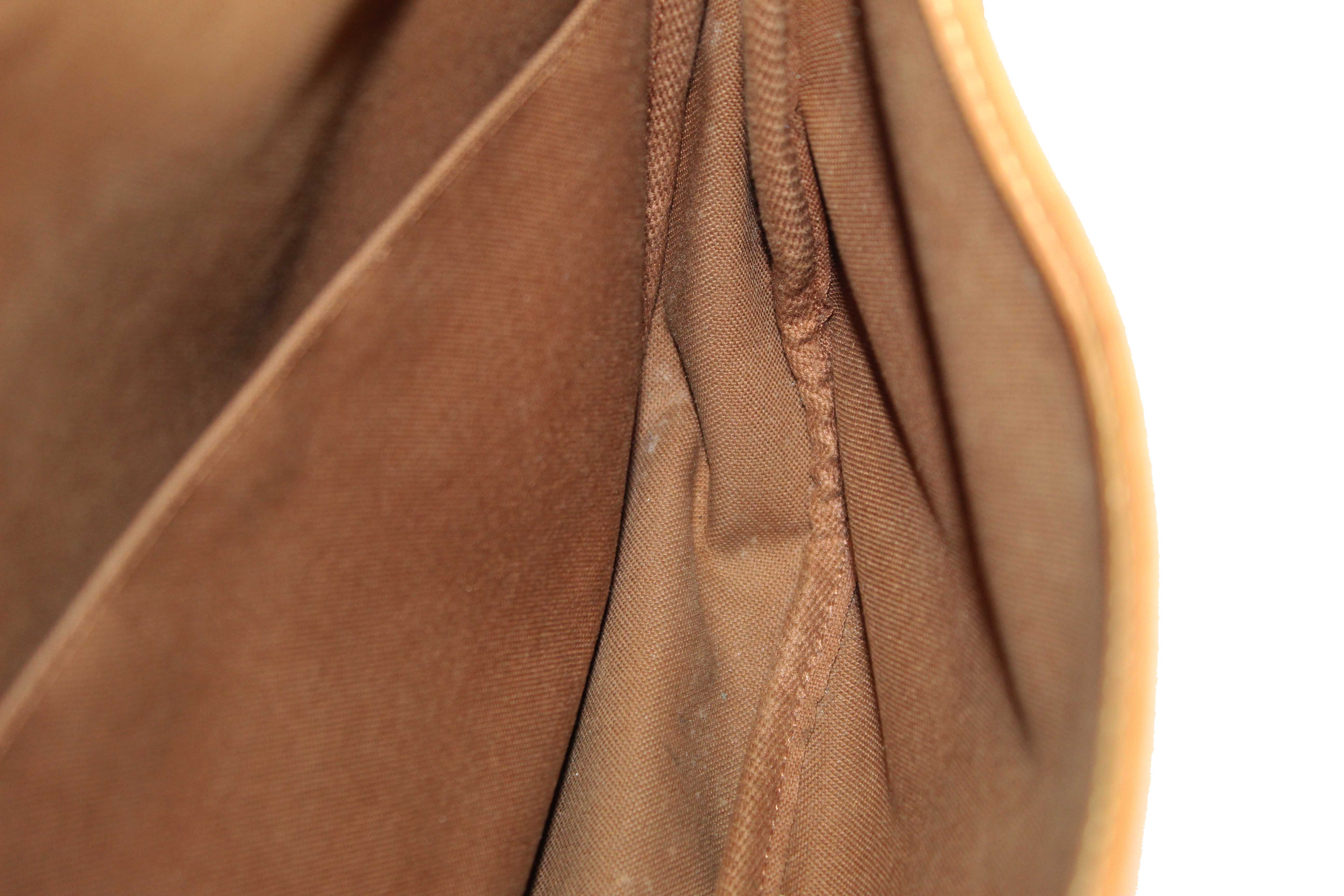 Authentic Louis Vuitton Classic Monogram Canvas Saumur 30 Messenger Bag