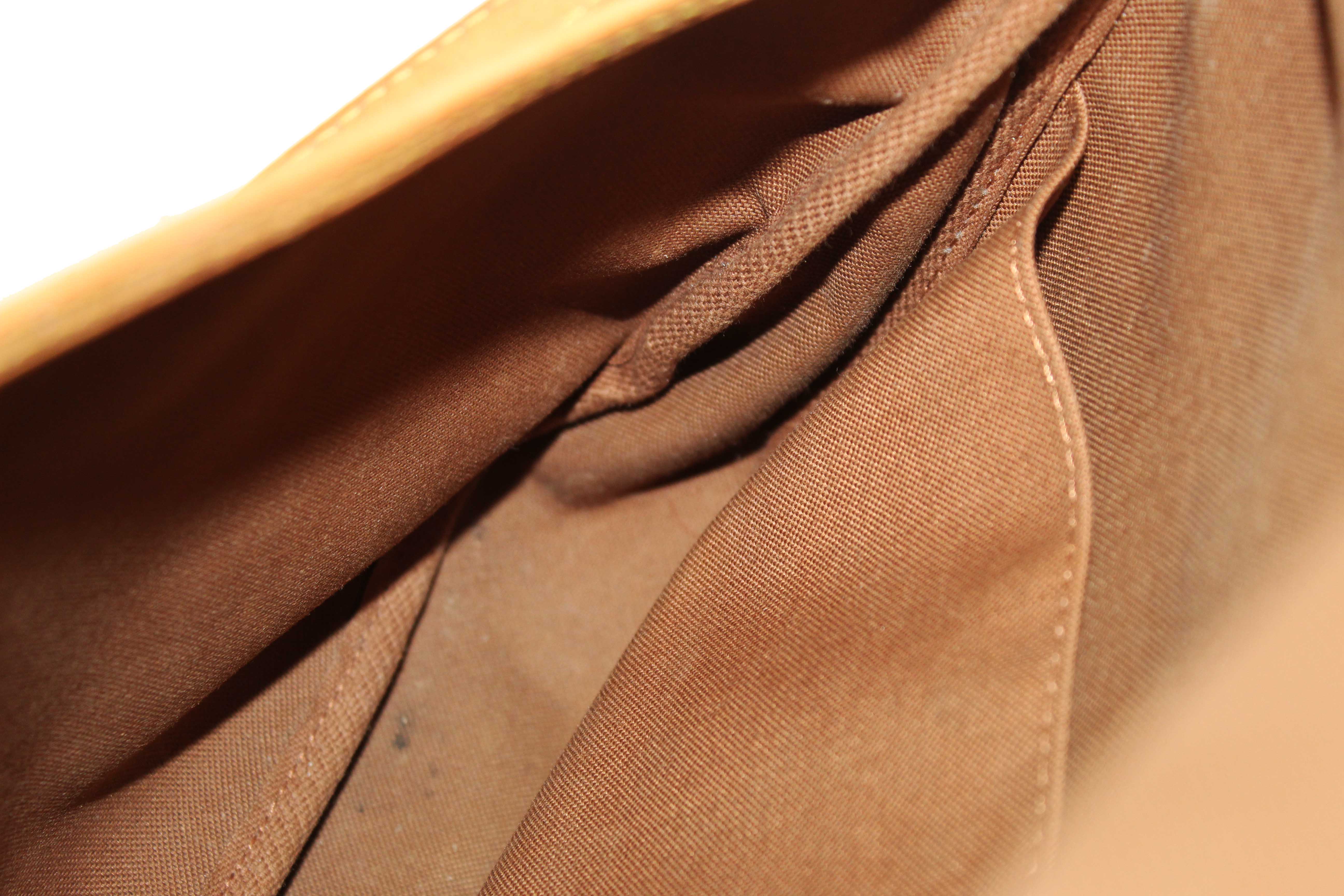 Authentic Louis Vuitton Classic Monogram Canvas Saumur 30 Messenger Bag