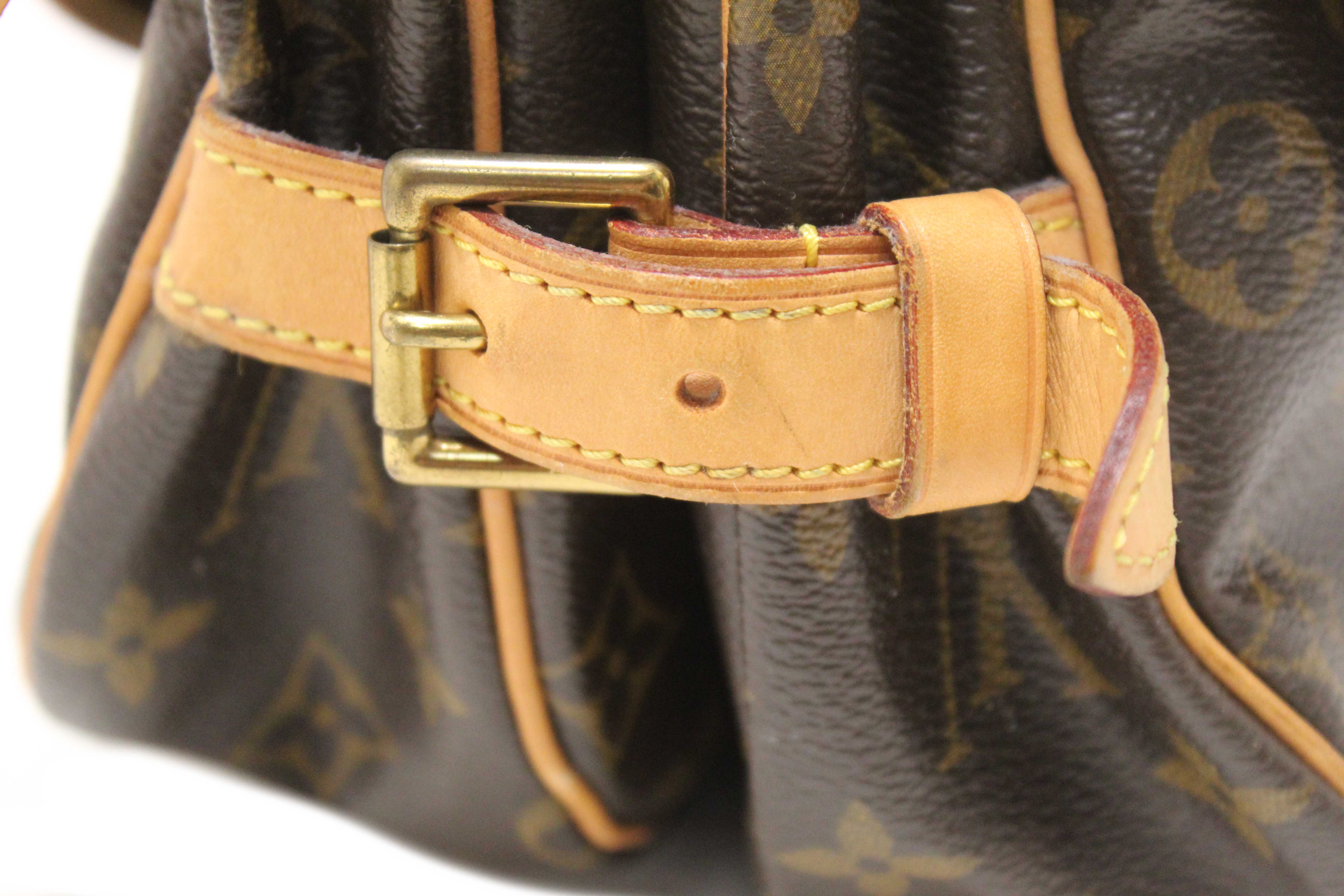 Authentic Louis Vuitton Classic Monogram Canvas Saumur 30 Messenger Bag