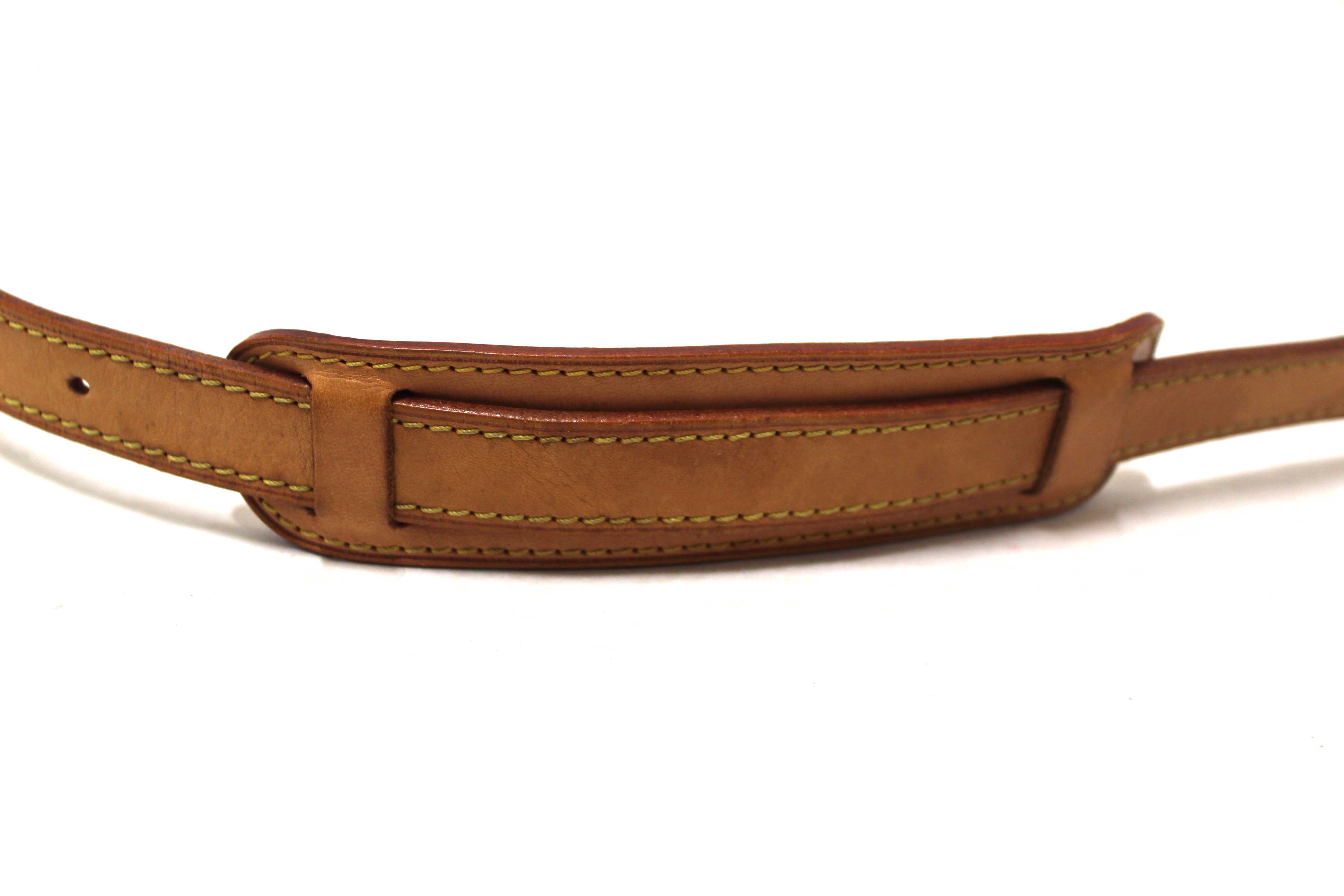 Authentic Louis Vuitton Classic Monogram Canvas Saumur 30 Messenger Bag