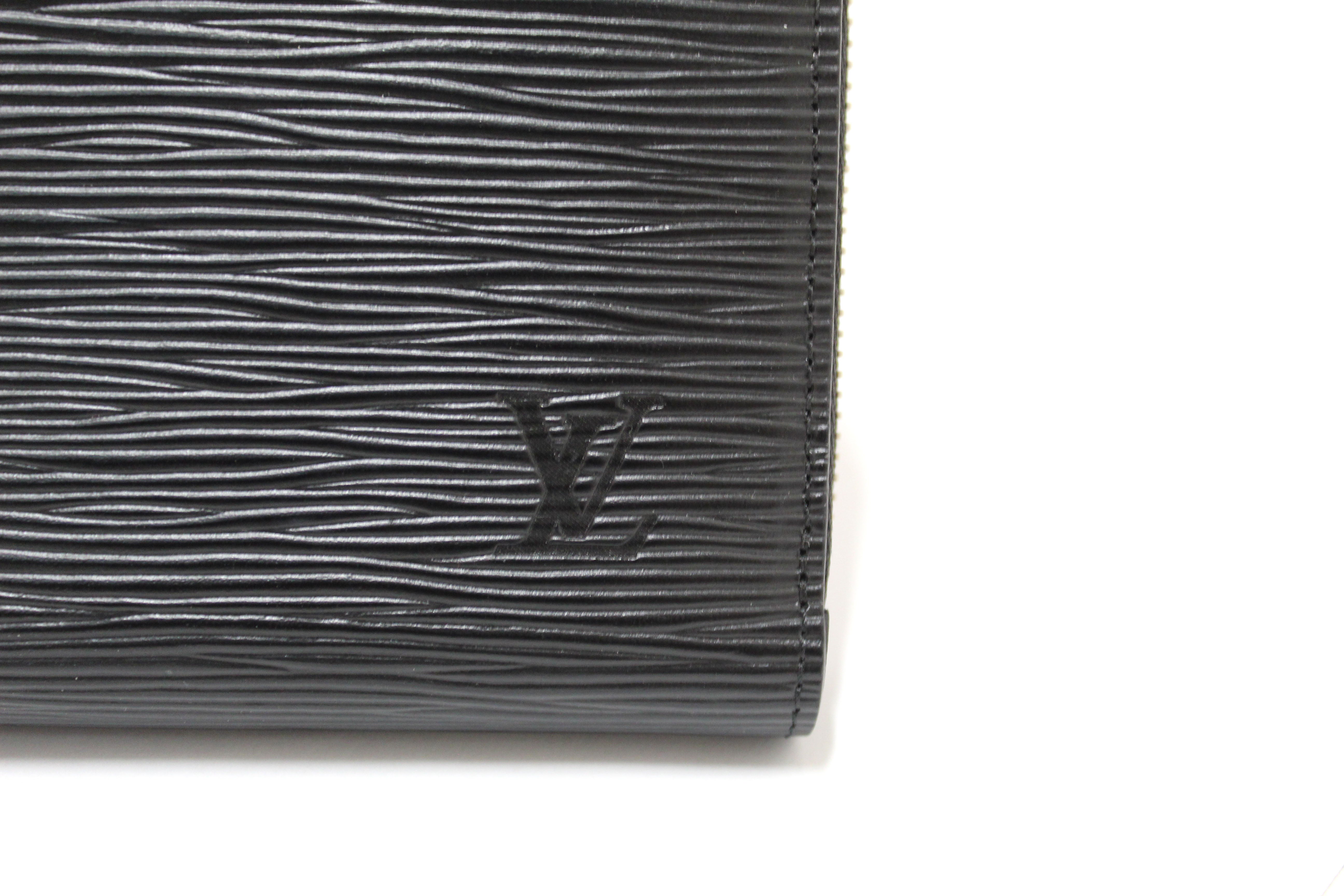 Authentic Louis Vuitton Black Epi Leather Zippy Wallet