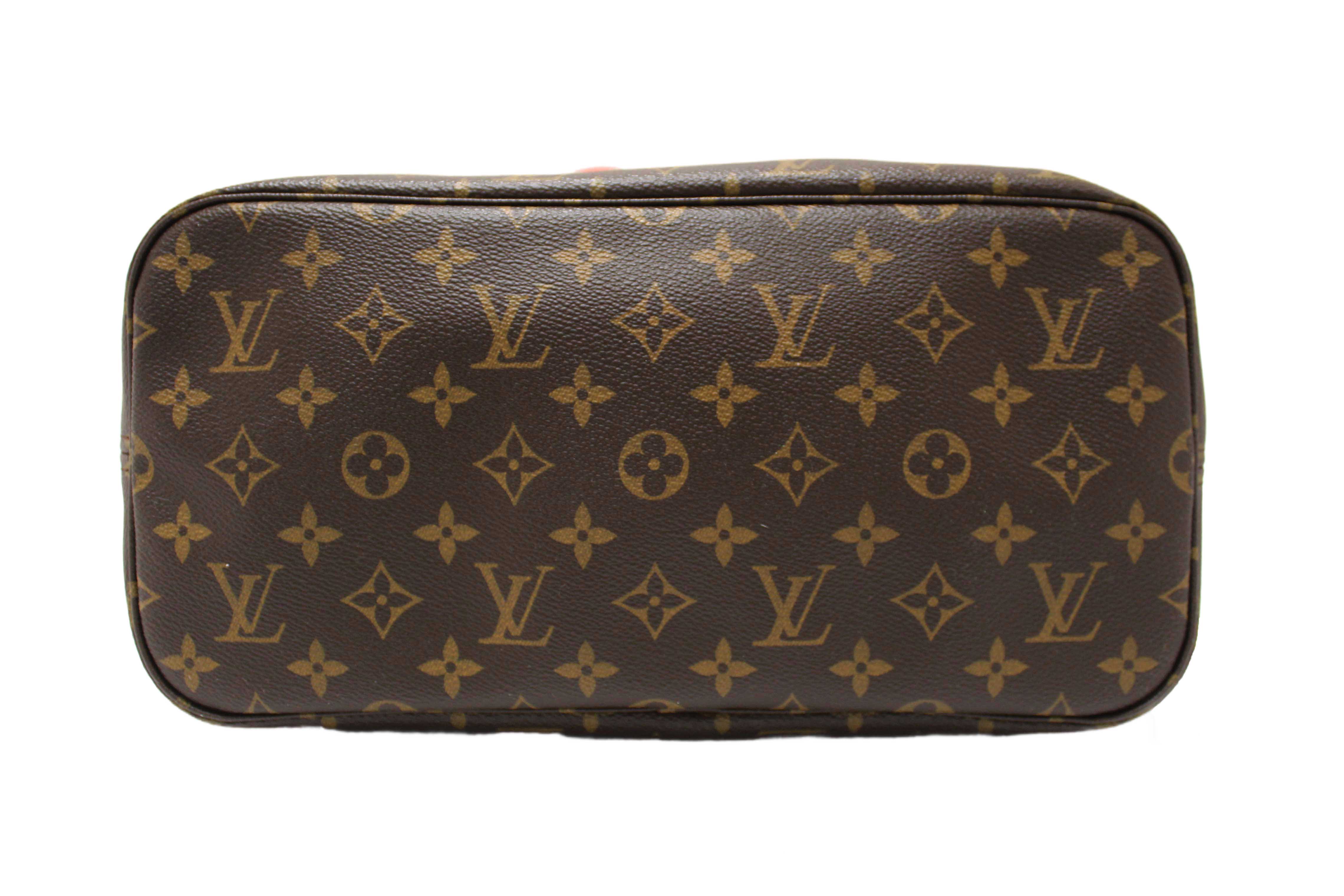 Authentic Louis Vuitton Limited Edition Totem Monogram Canvas Neverfull MM Shoulder Tote Bag