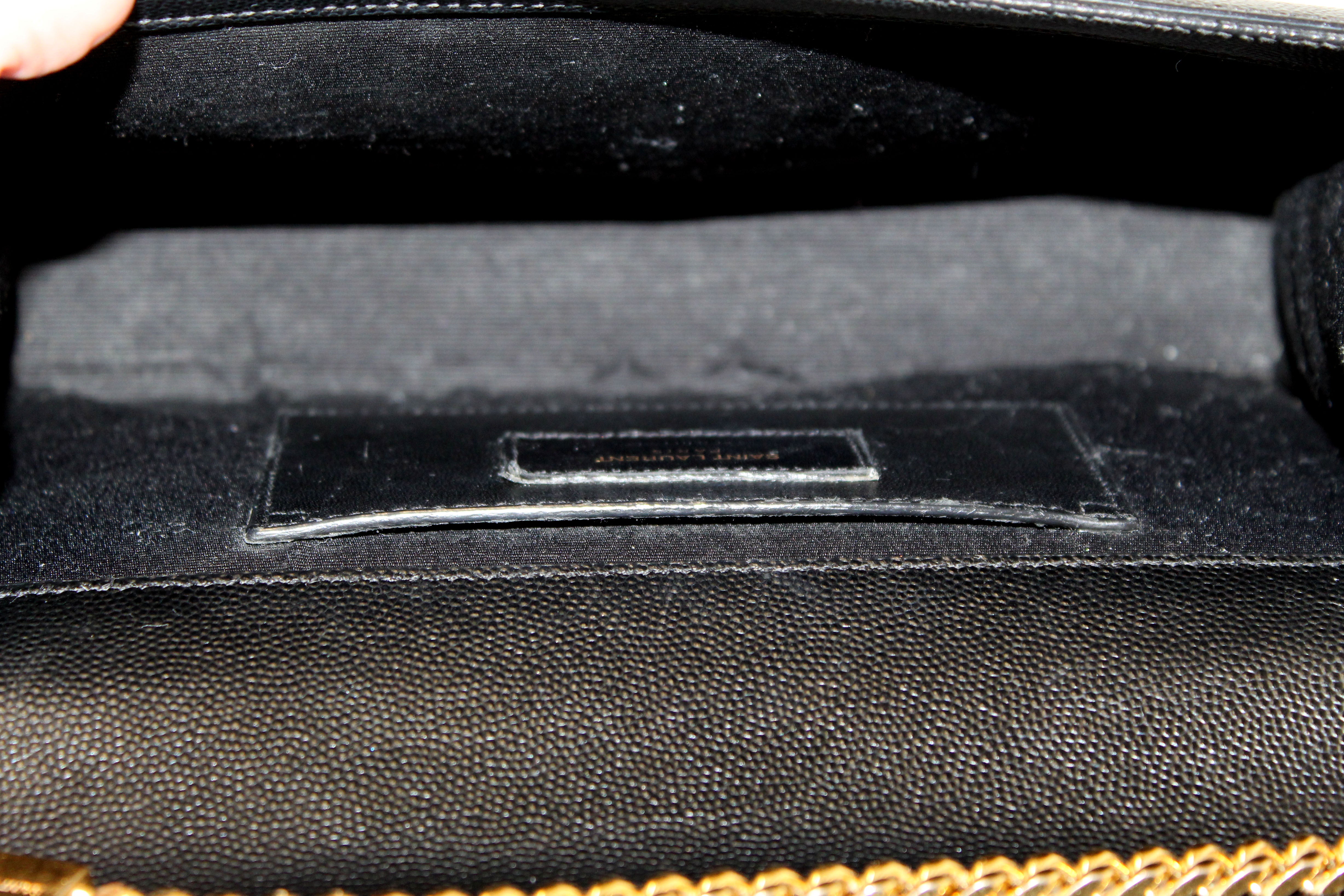 Authentic Saint Laurent Black Grain De Poudre Embossed Leather Medium Kate Bag