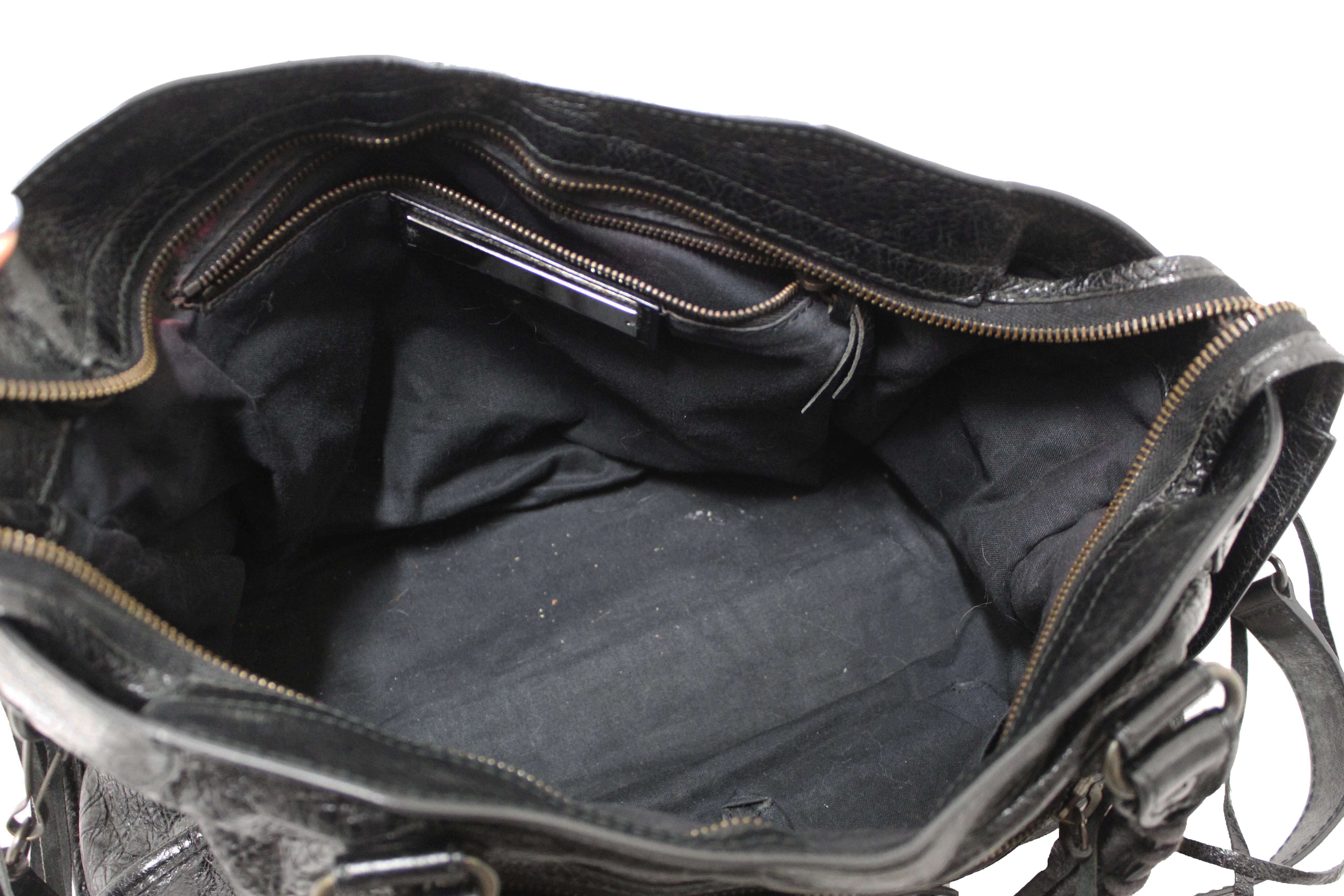 Authentic Balenciaga Black Classic City Lambskin Leather Shoulder Bag