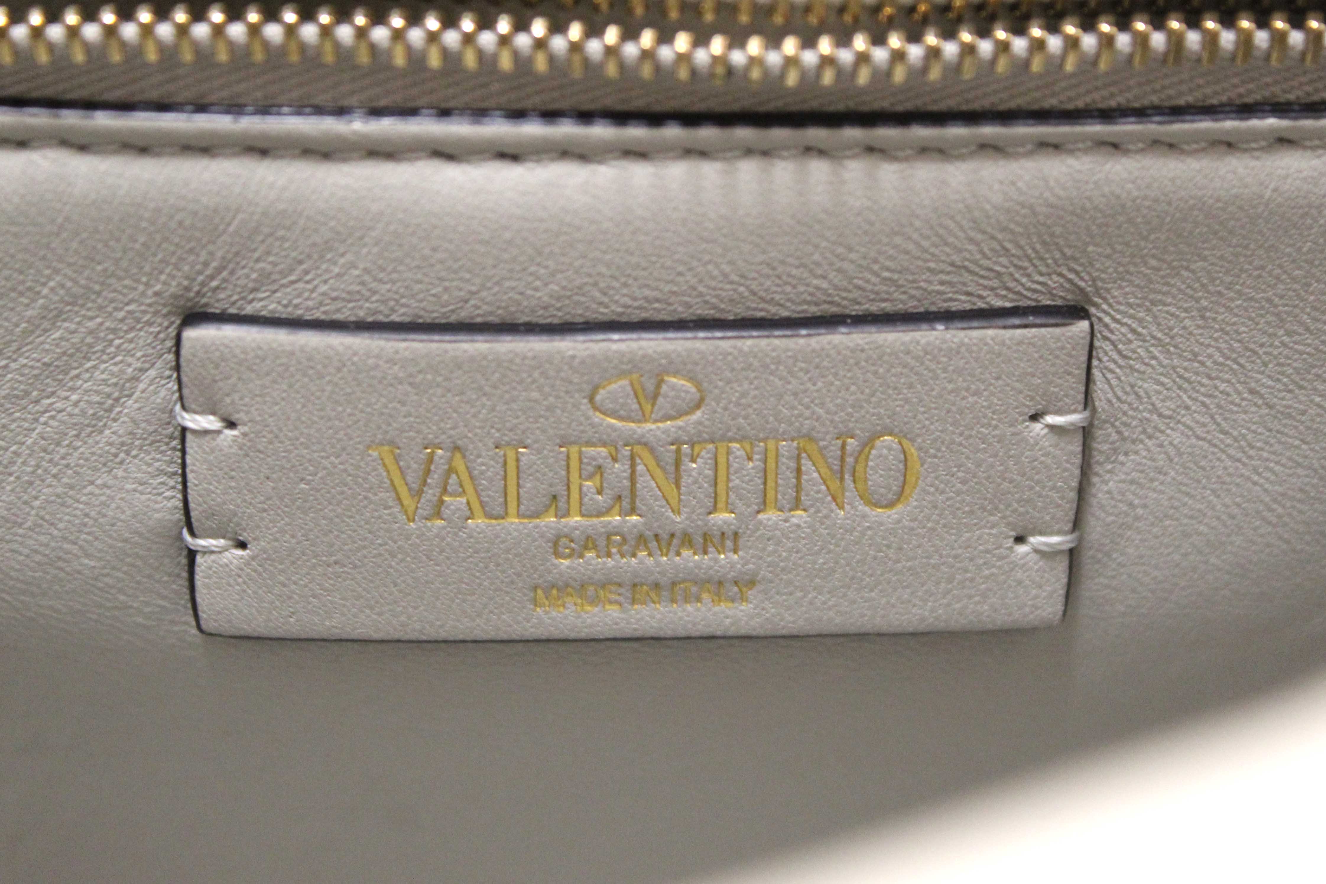 Authentic Valentino Garavani Large Roman Stud White Nappa Leather Shoulder Bag