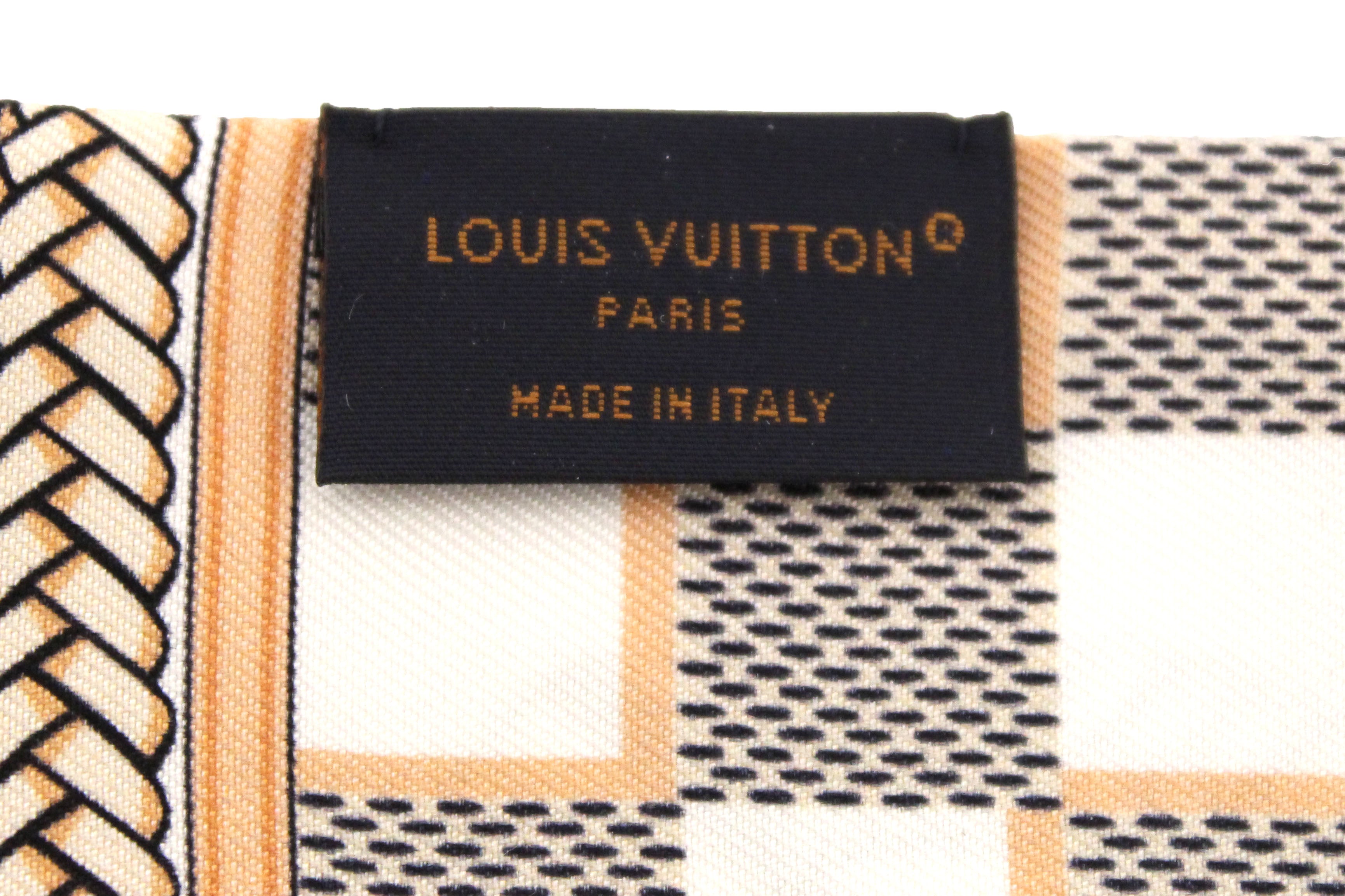 Authentic Louis Vuitton Silk Damier Infinity Bandeau Twilly Scarf ...