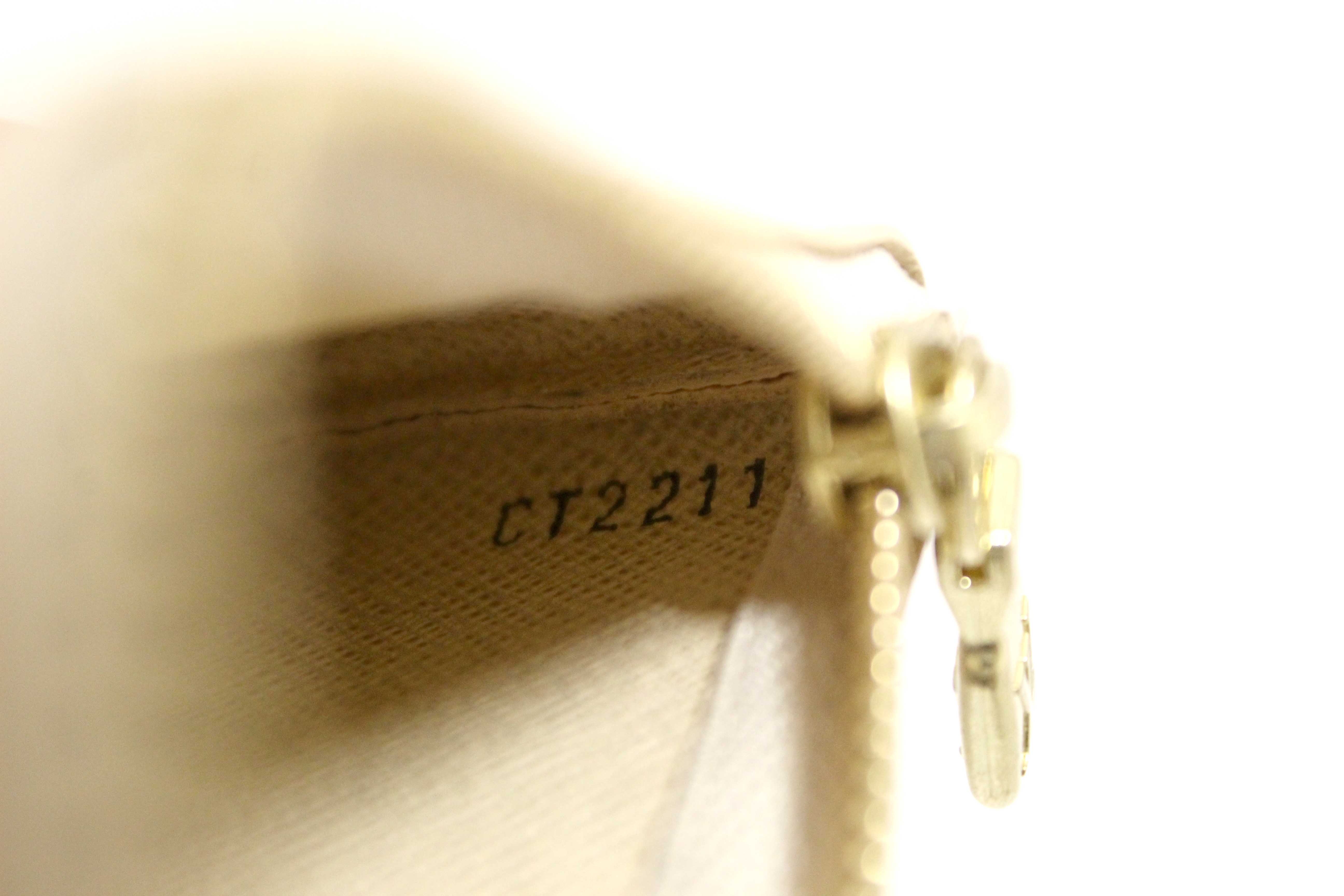 Authentic Louis Vuitton Damier Azur Canvas Key Pouch
