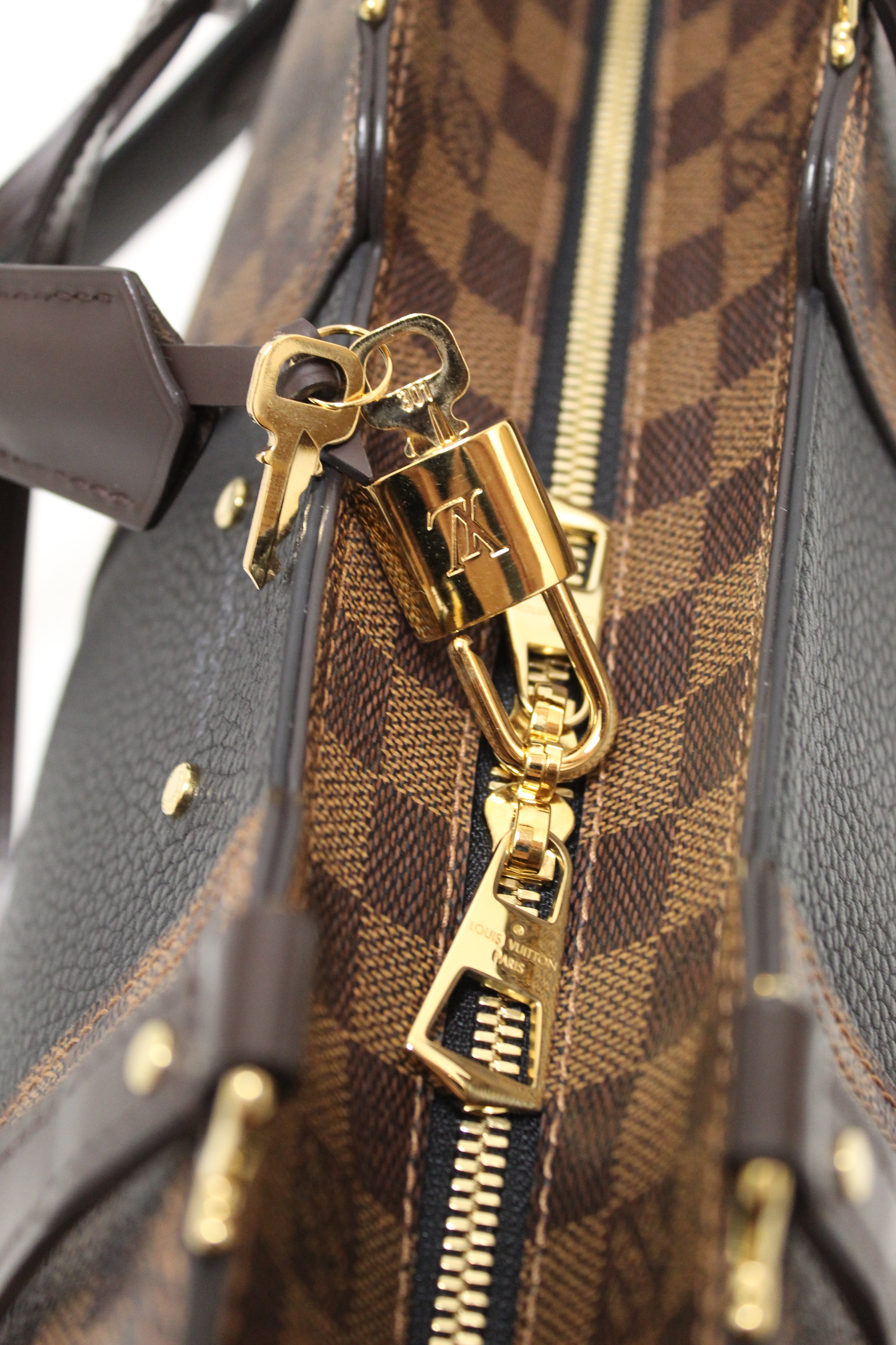 Louis Vuitton Damier Ebene Speedy 30 w/ Strap - Brown Handle Bags