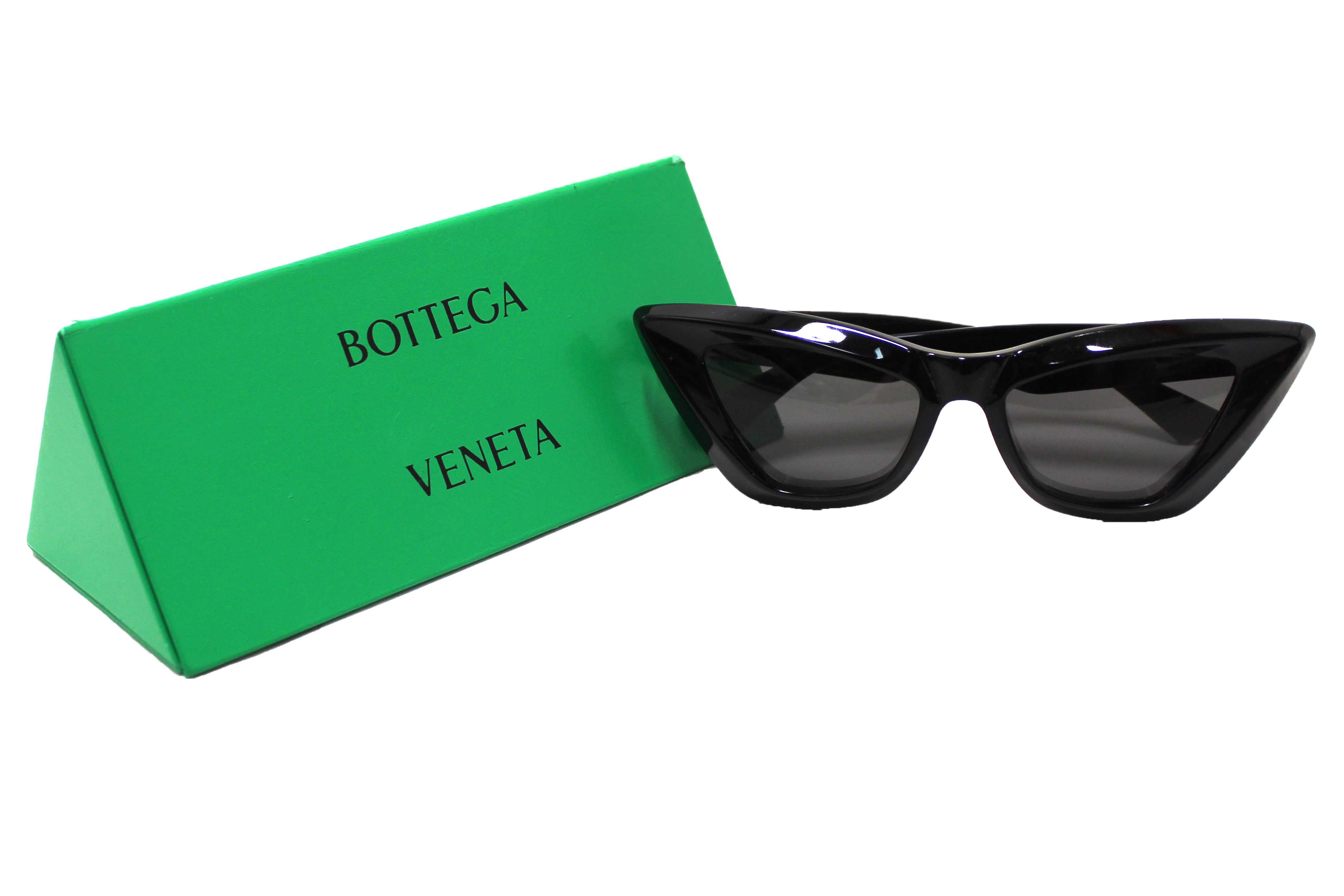 Authentic Bottega Veneta Black Sculptured Cat Eye Sunglasses