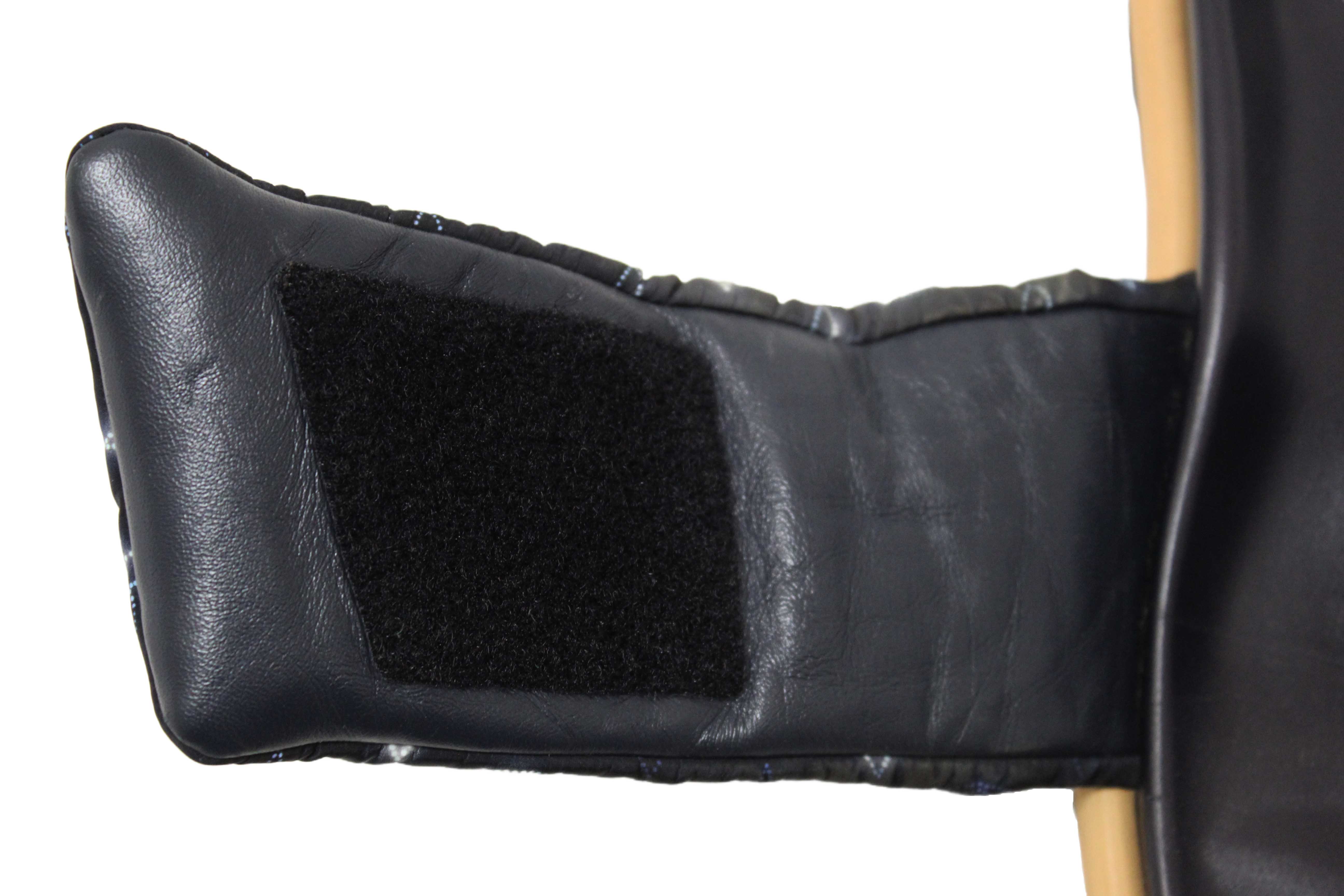 Authentic Louis Vuitton Navy Blue Nylon Monogram Womens Pool Pillow Comfort Mules Size 38