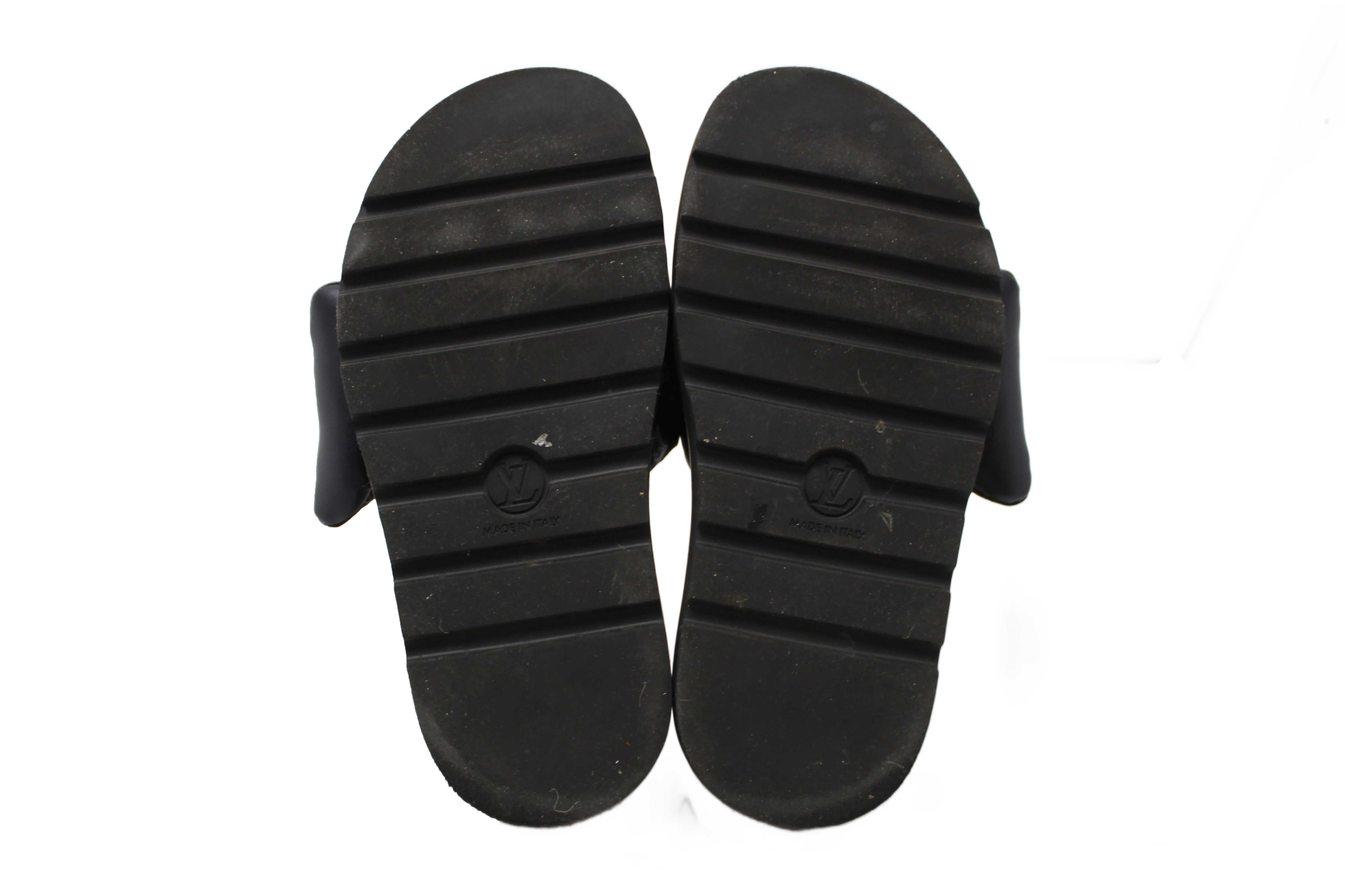 Authentic Louis Vuitton Navy Blue Nylon Monogram Womens Pool Pillow Comfort Mules Size 38