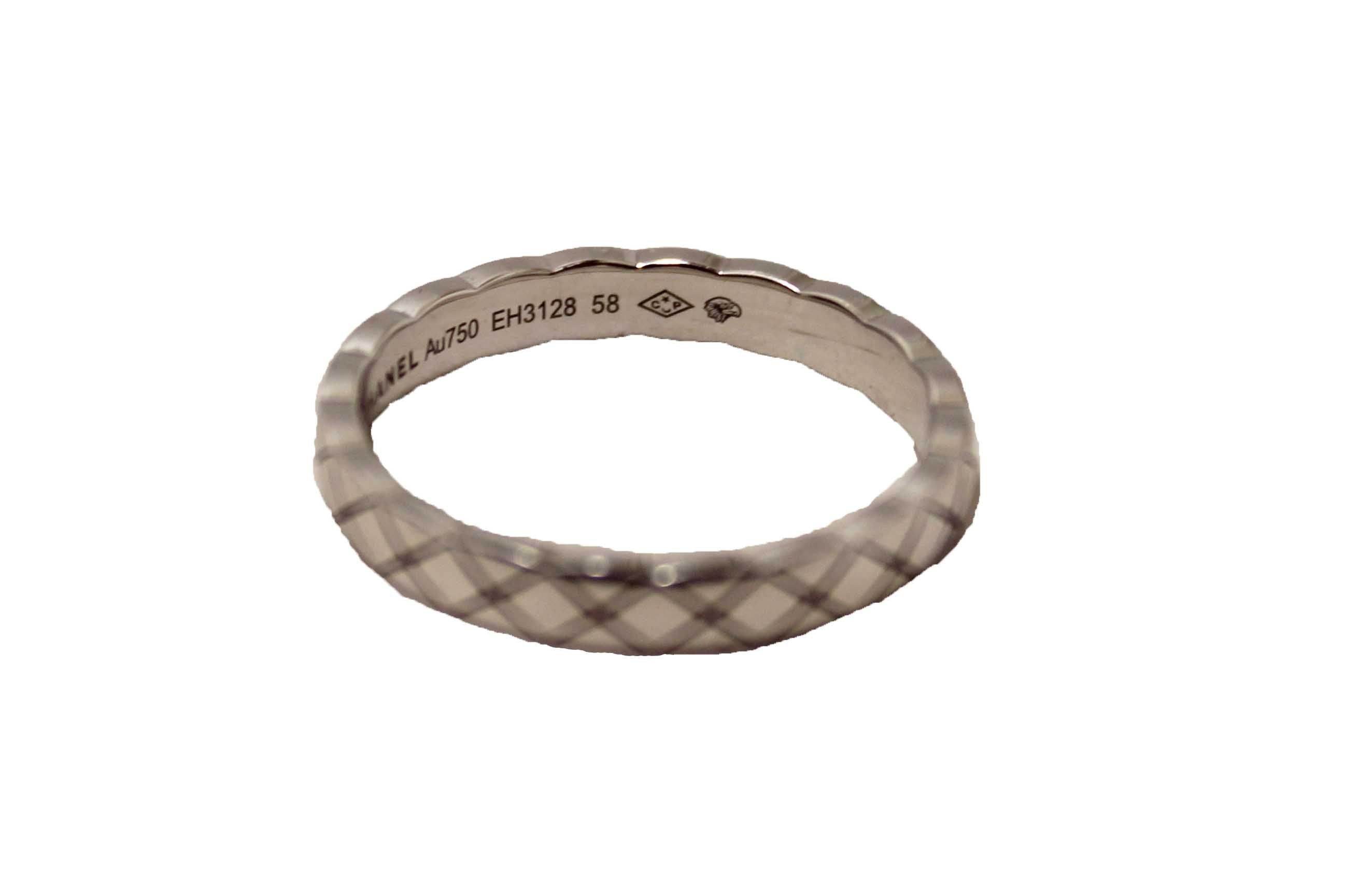 Authentic Chanel 18K White Gold Mini Coco Crush Ring 58 8.5