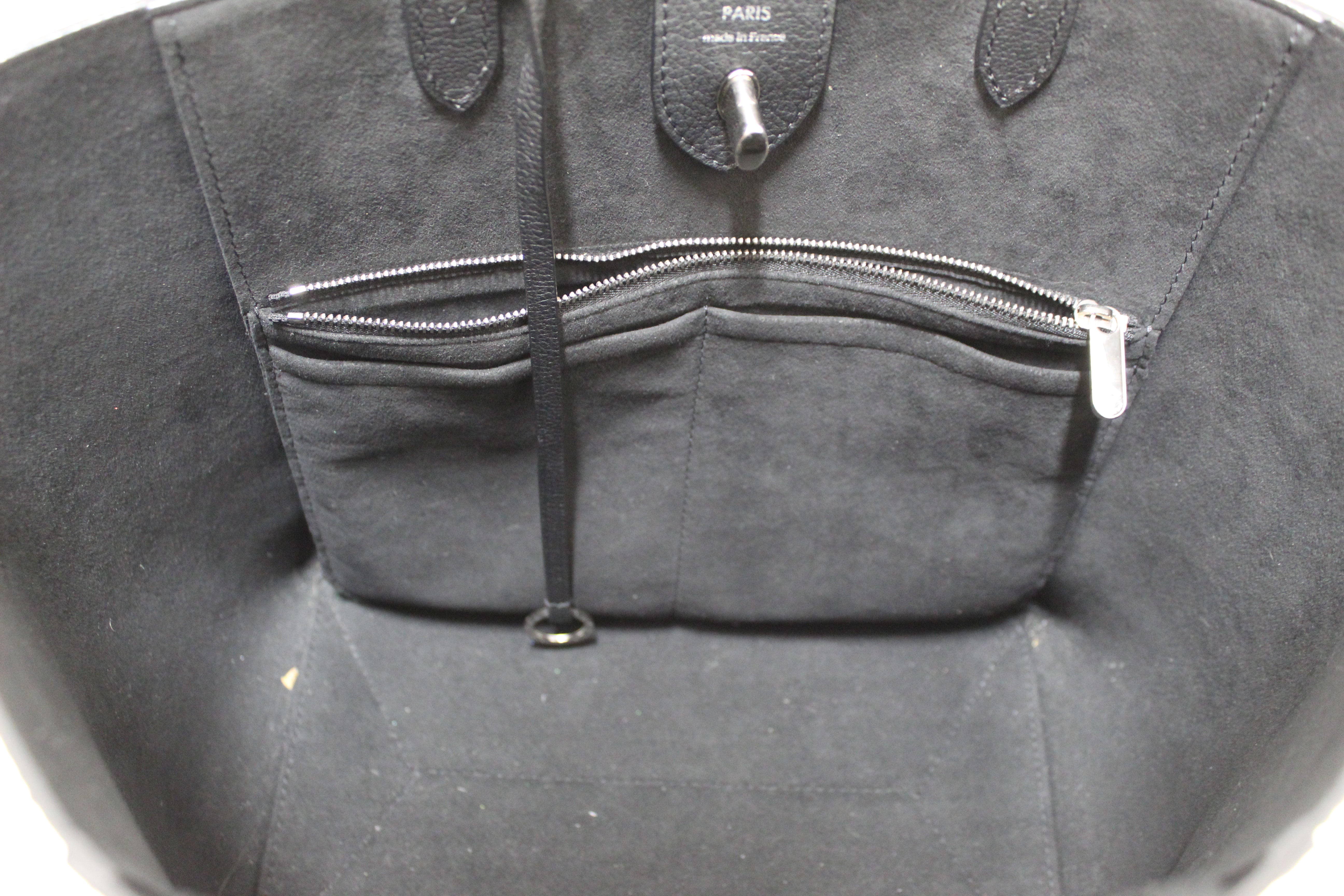 Authentic Louis Vuitton Black Grained Calf Leather Lockme Go Shopper Tote Bag