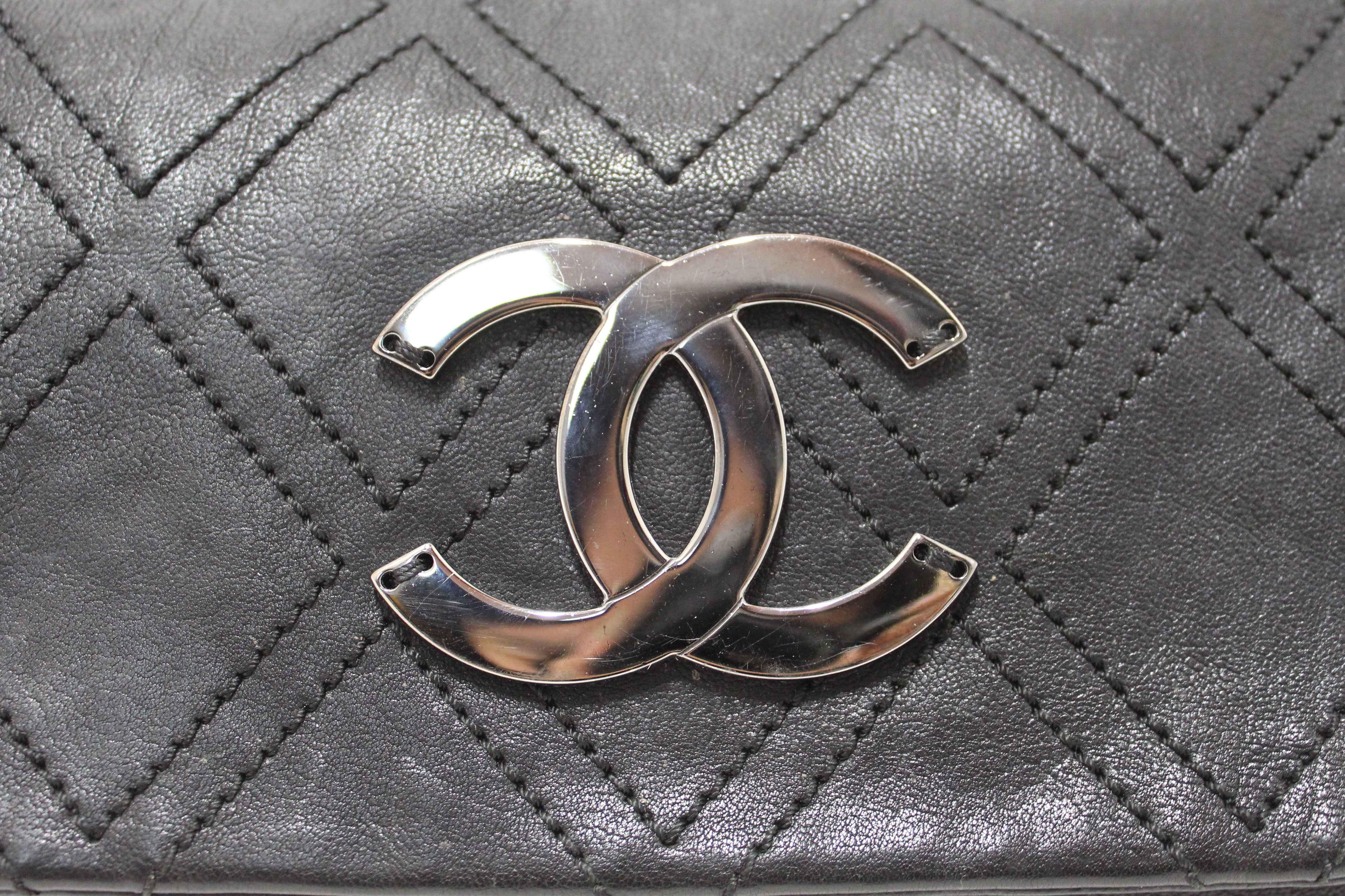 Authentic Chanel Black Diamond Stitch Accordion Flap Shoulder Bag