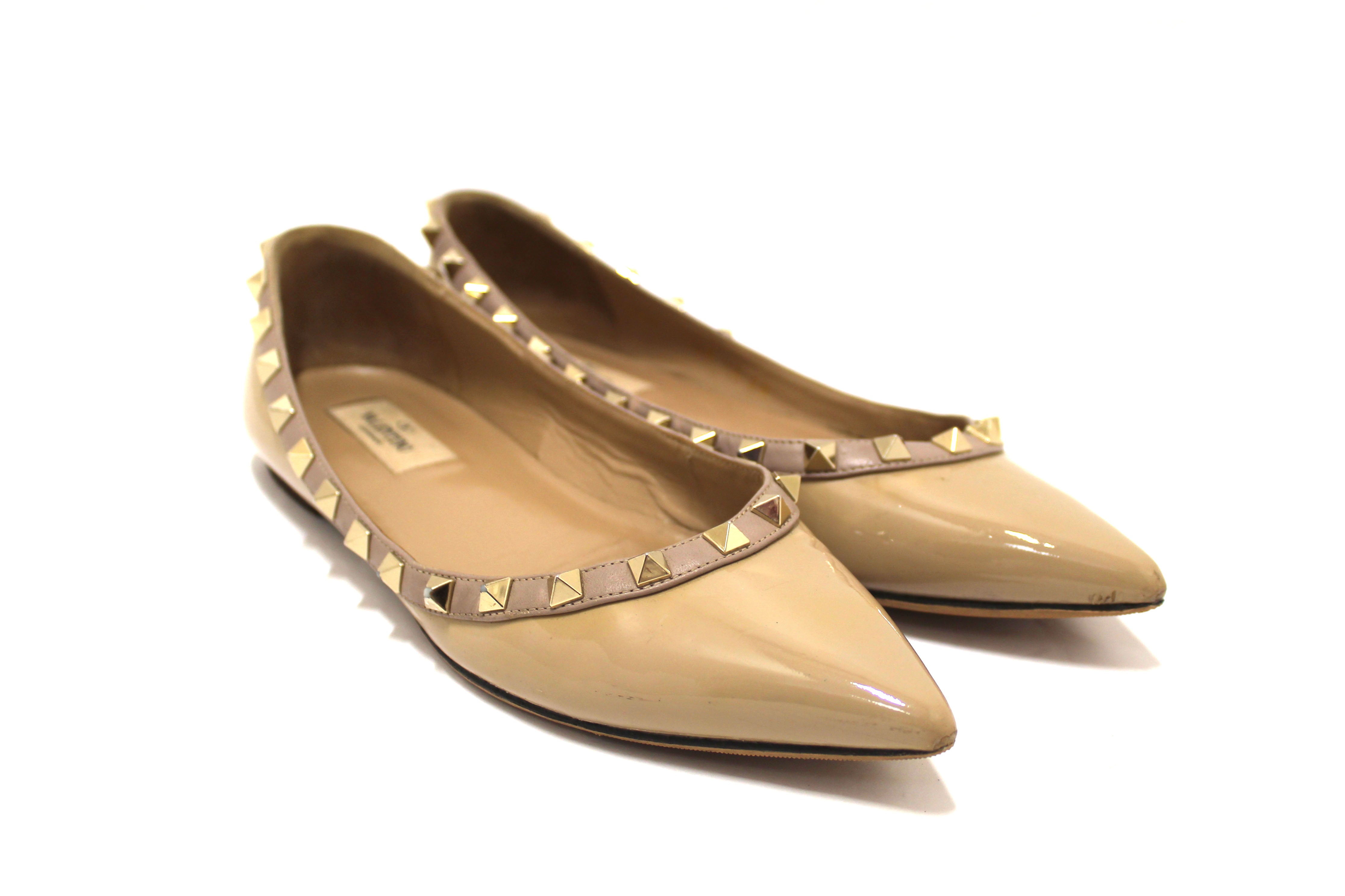 Authentic Valentino Garavani Beige Patent Leather Rockstud Ballet Flat Size 38