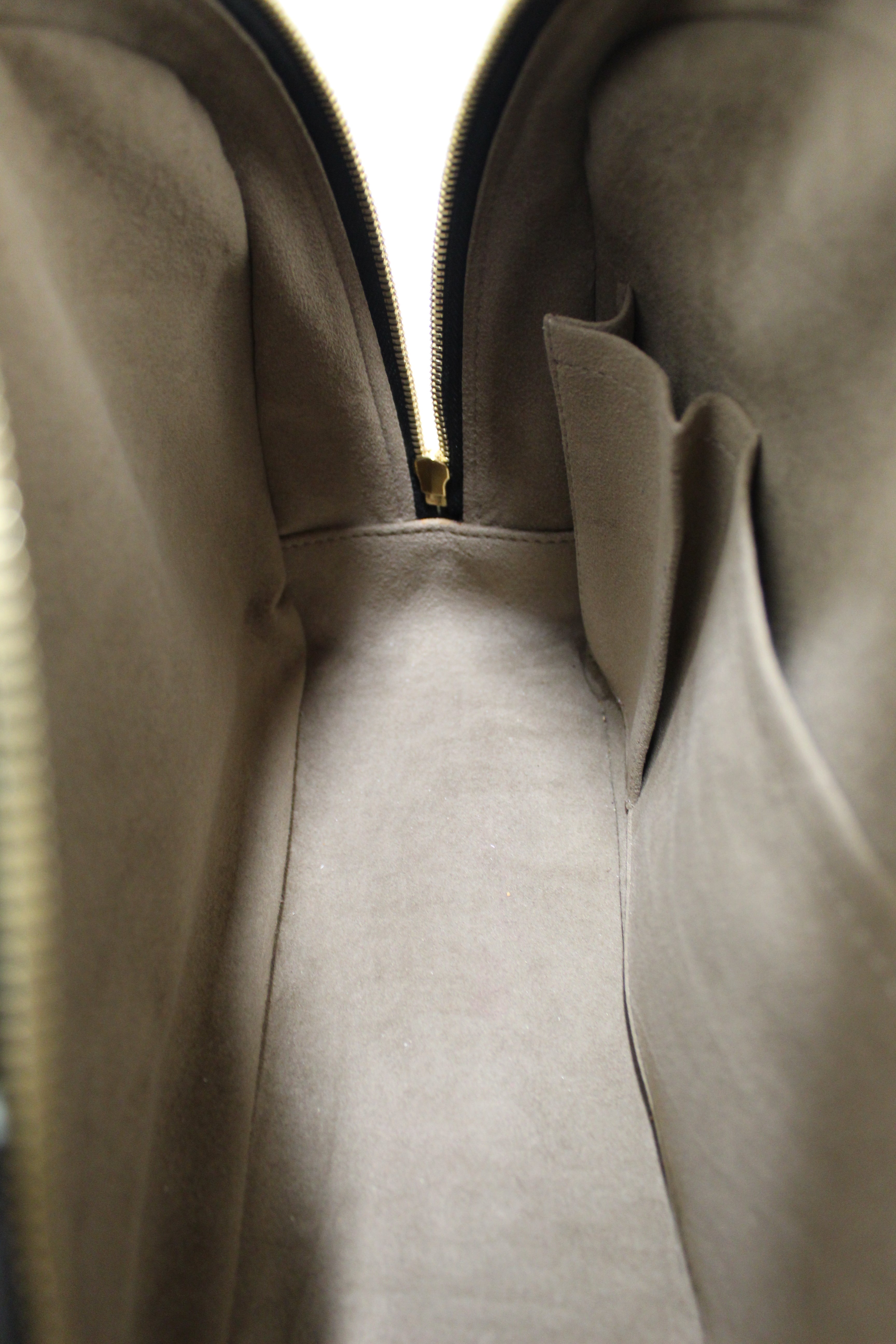 Louis Vuitton Trouville Handbag 321664