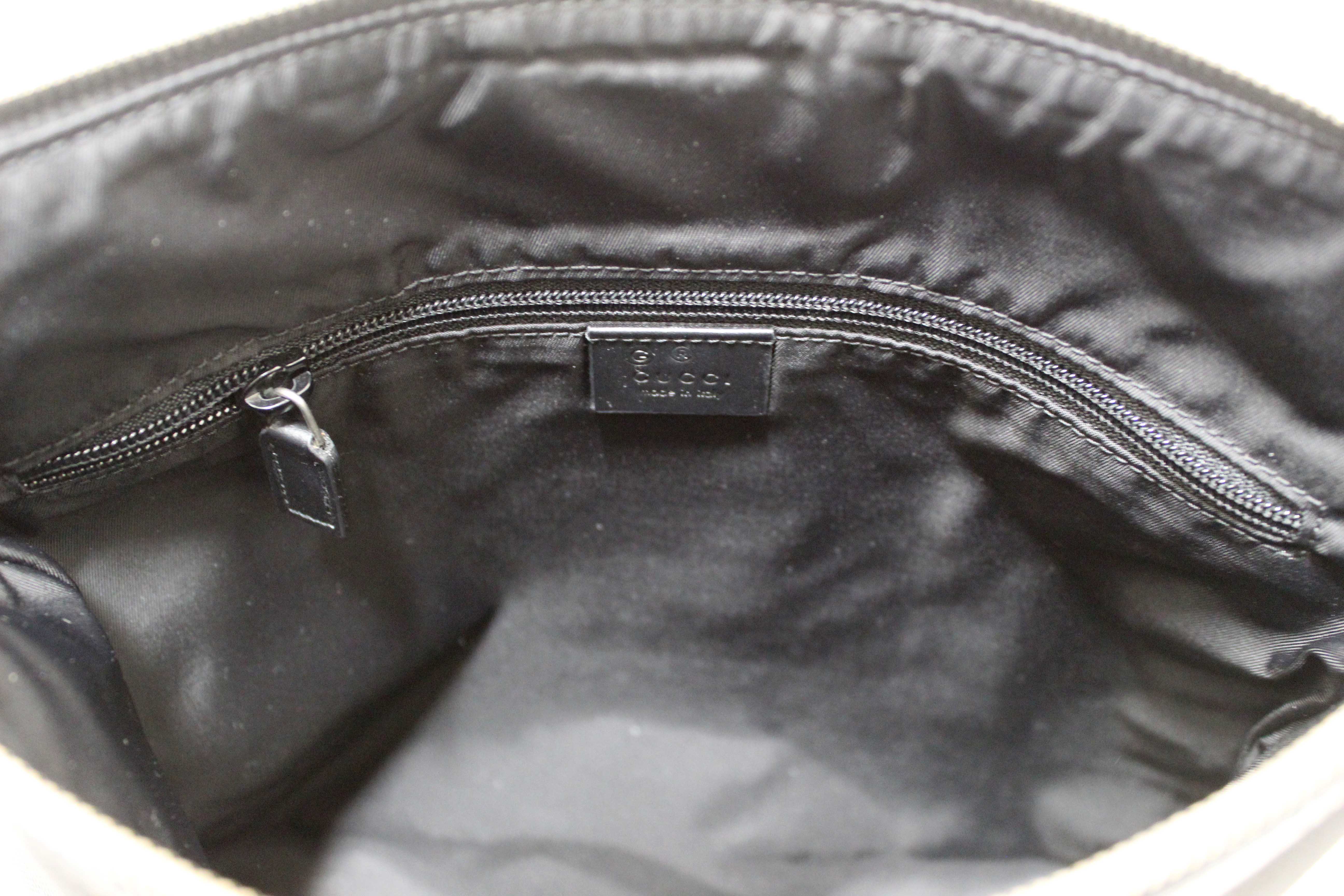Authentic Gucci Black Techno Canvas Web Messenger Bag