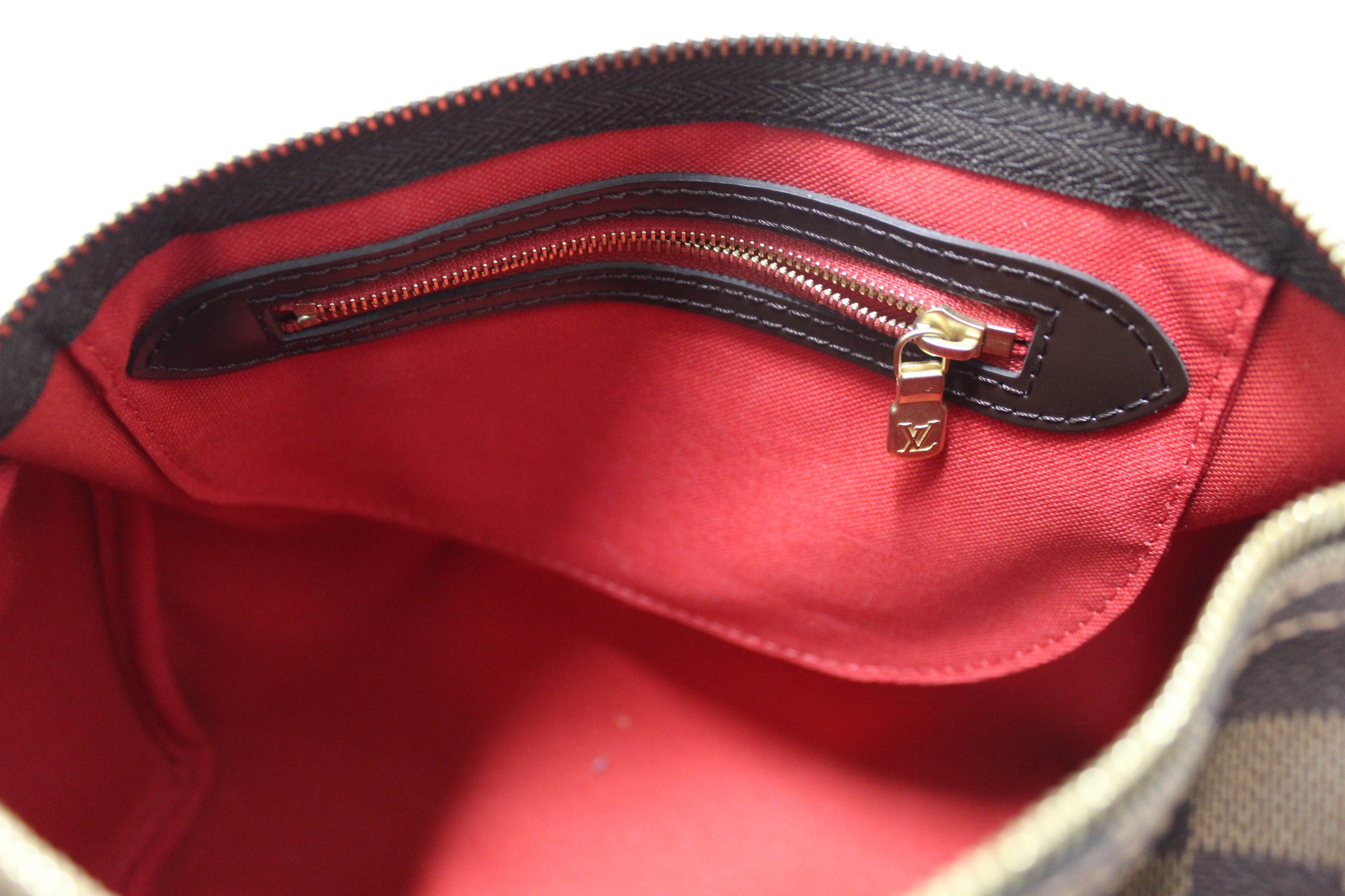 Authentic Louis Vuitton Damier Ebene Speedy 25 Hand Bag