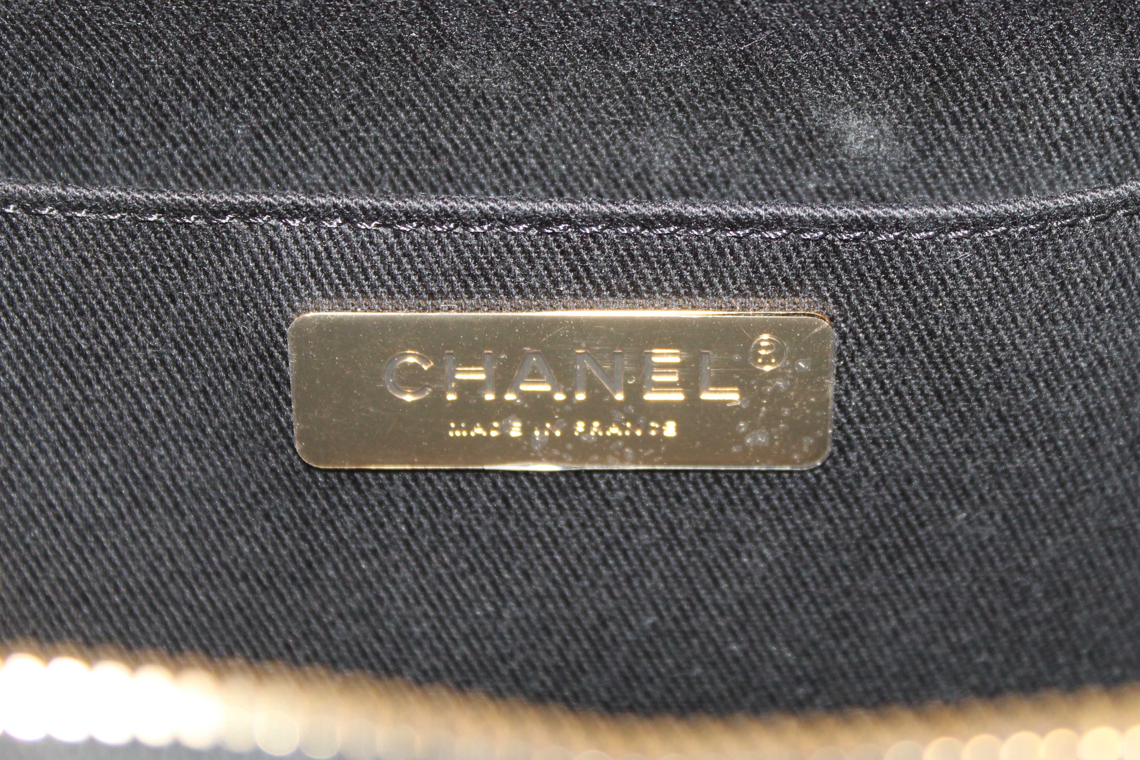 Authentic Chanel Black Quilted Caviar Leather Chic Affinity Waist bag