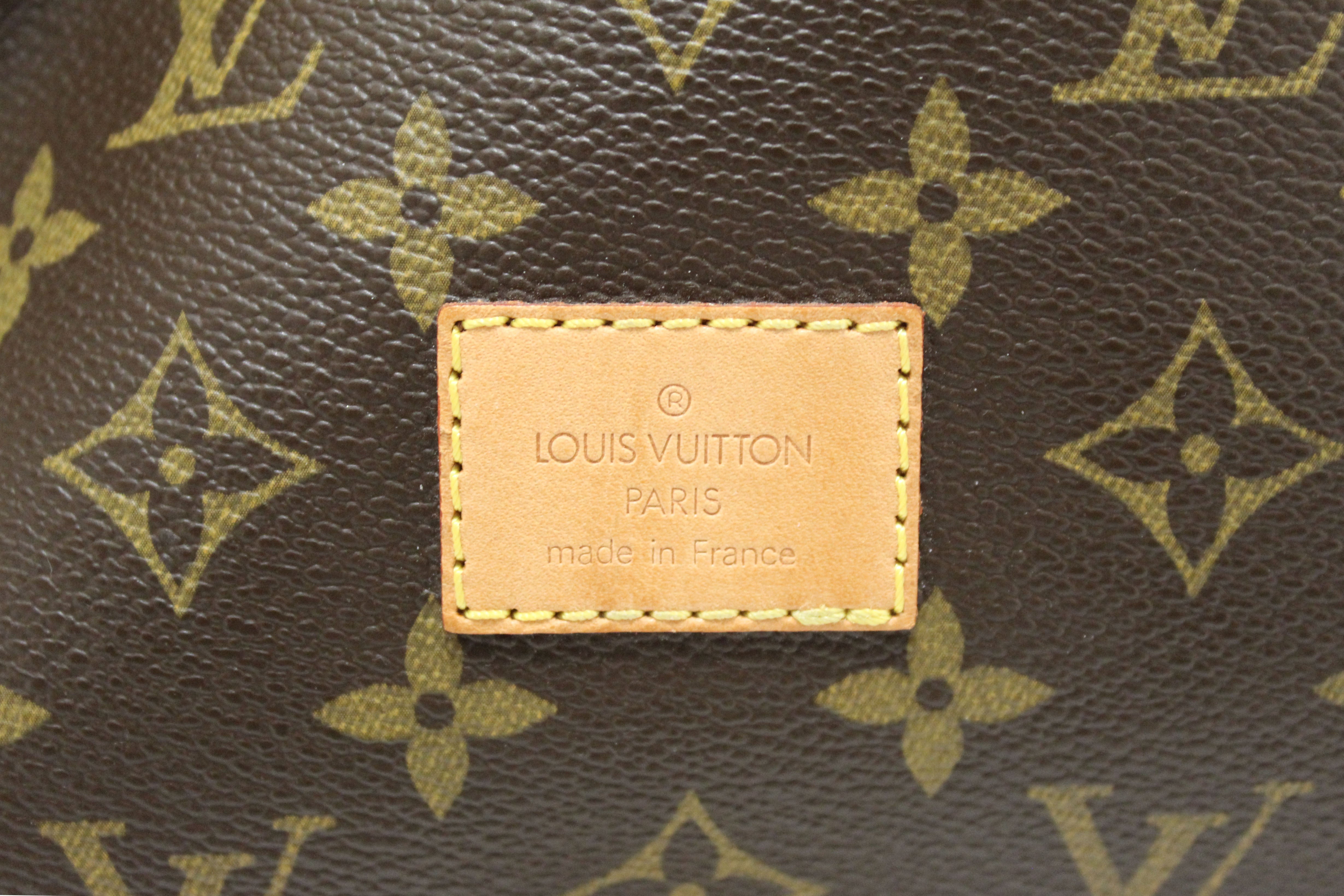 Authentic Louis Vuitton Classic Monogram Canvas Saumur 30 Messenger Bag