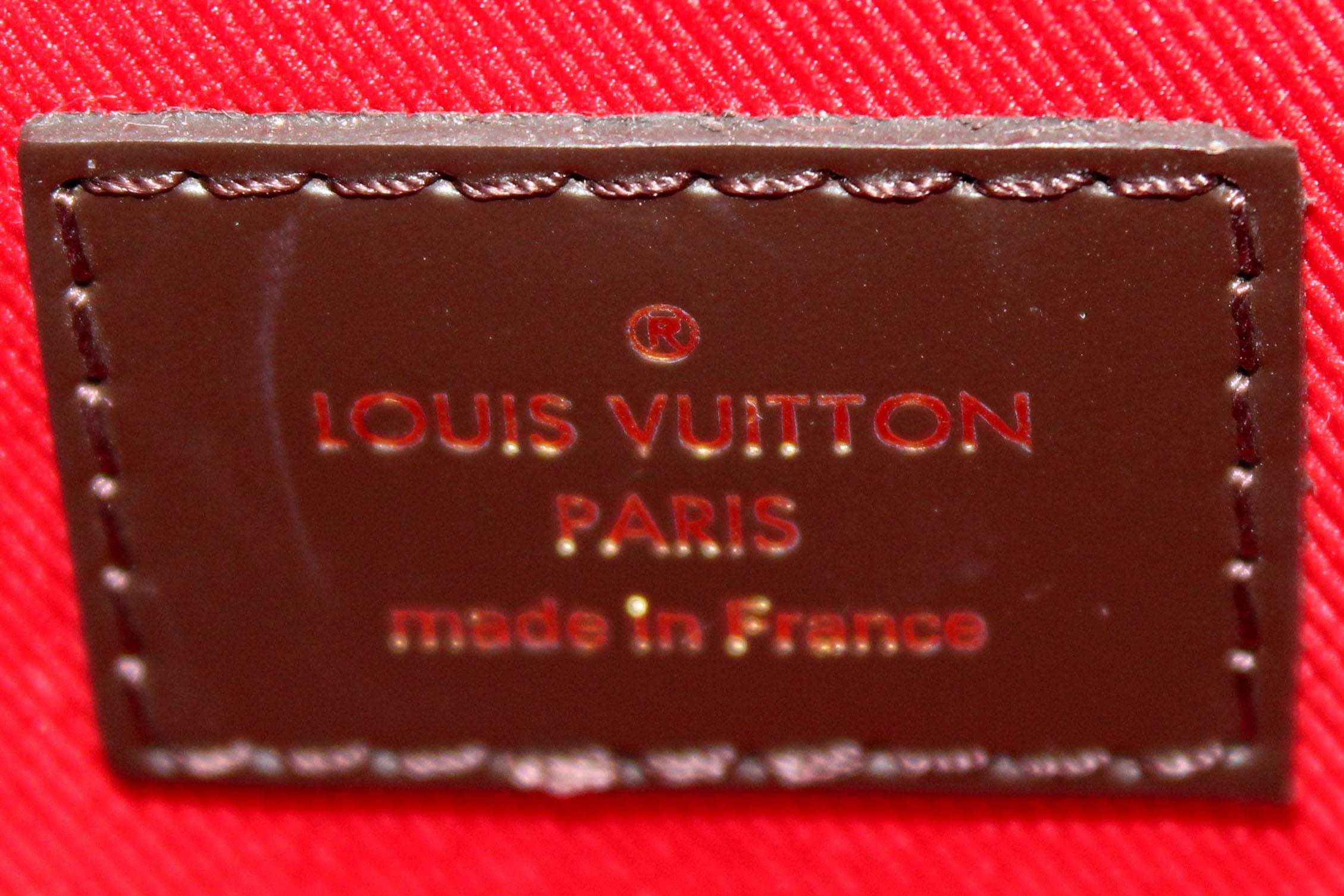 Authentic Louis Vuitton Damier Ebene Croisette Wallet On Chain – Paris  Station Shop