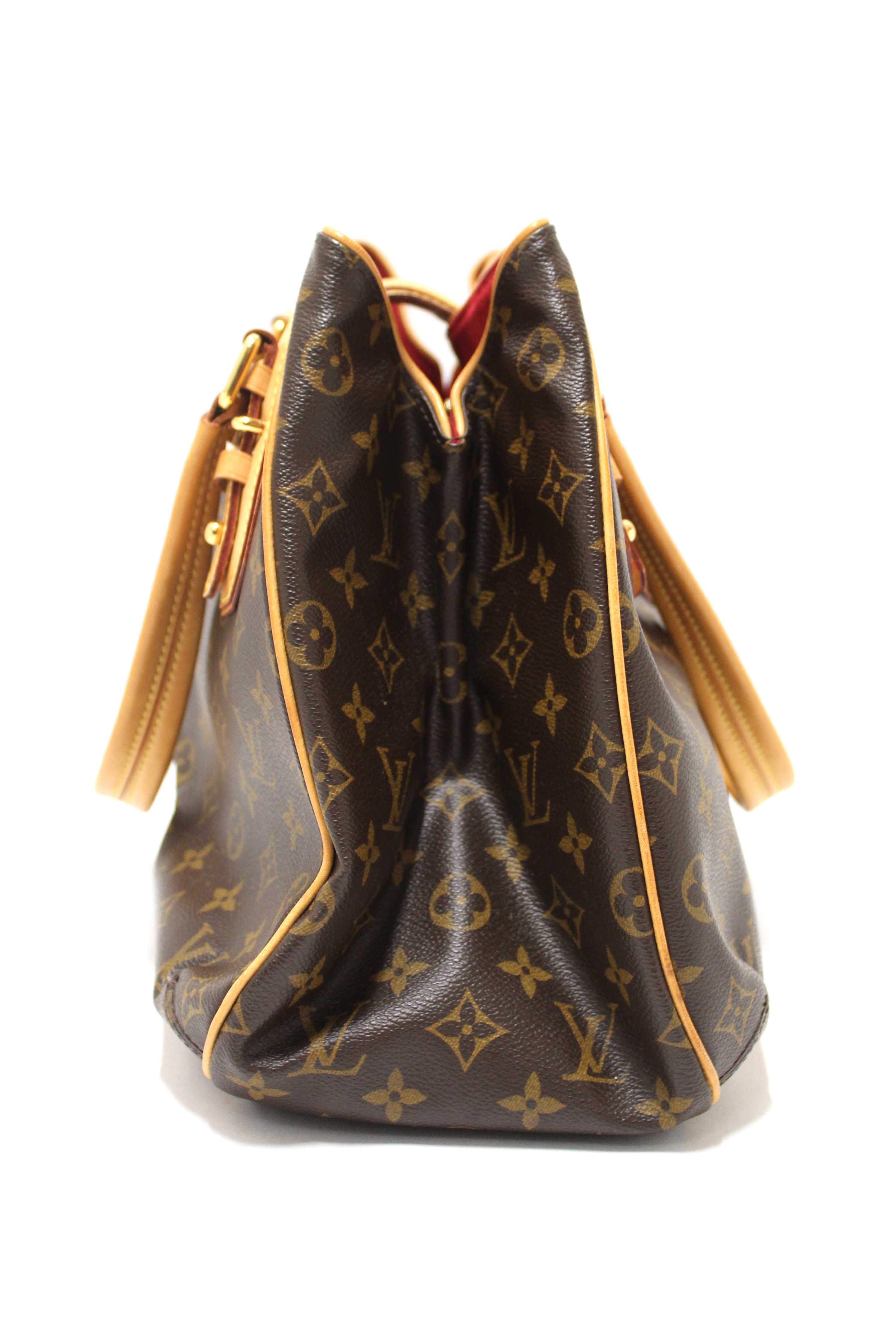 Authentic Louis Vuitton Monogram Greit Shoulder Bag