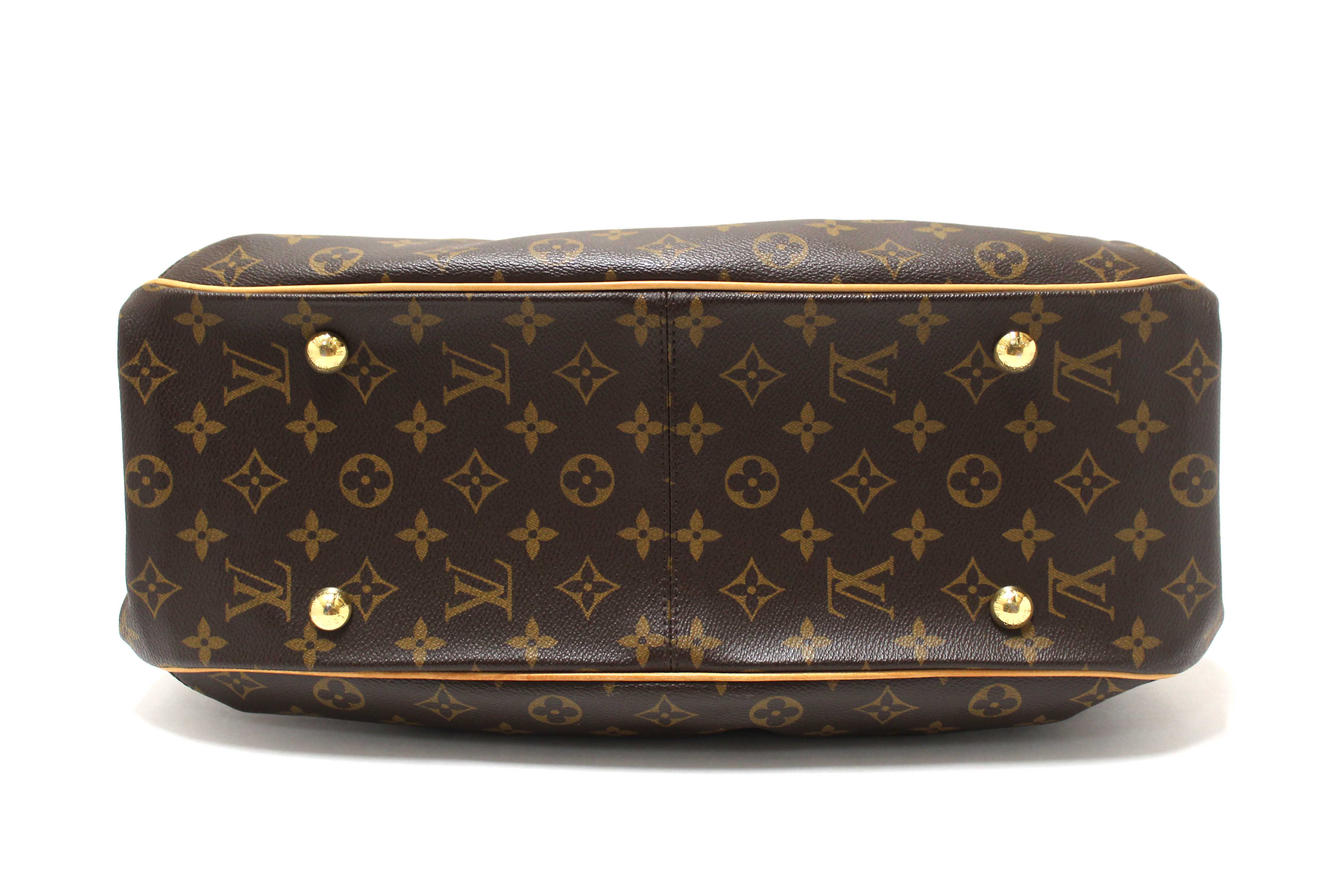 Authentic Louis Vuitton Monogram Greit Shoulder Bag