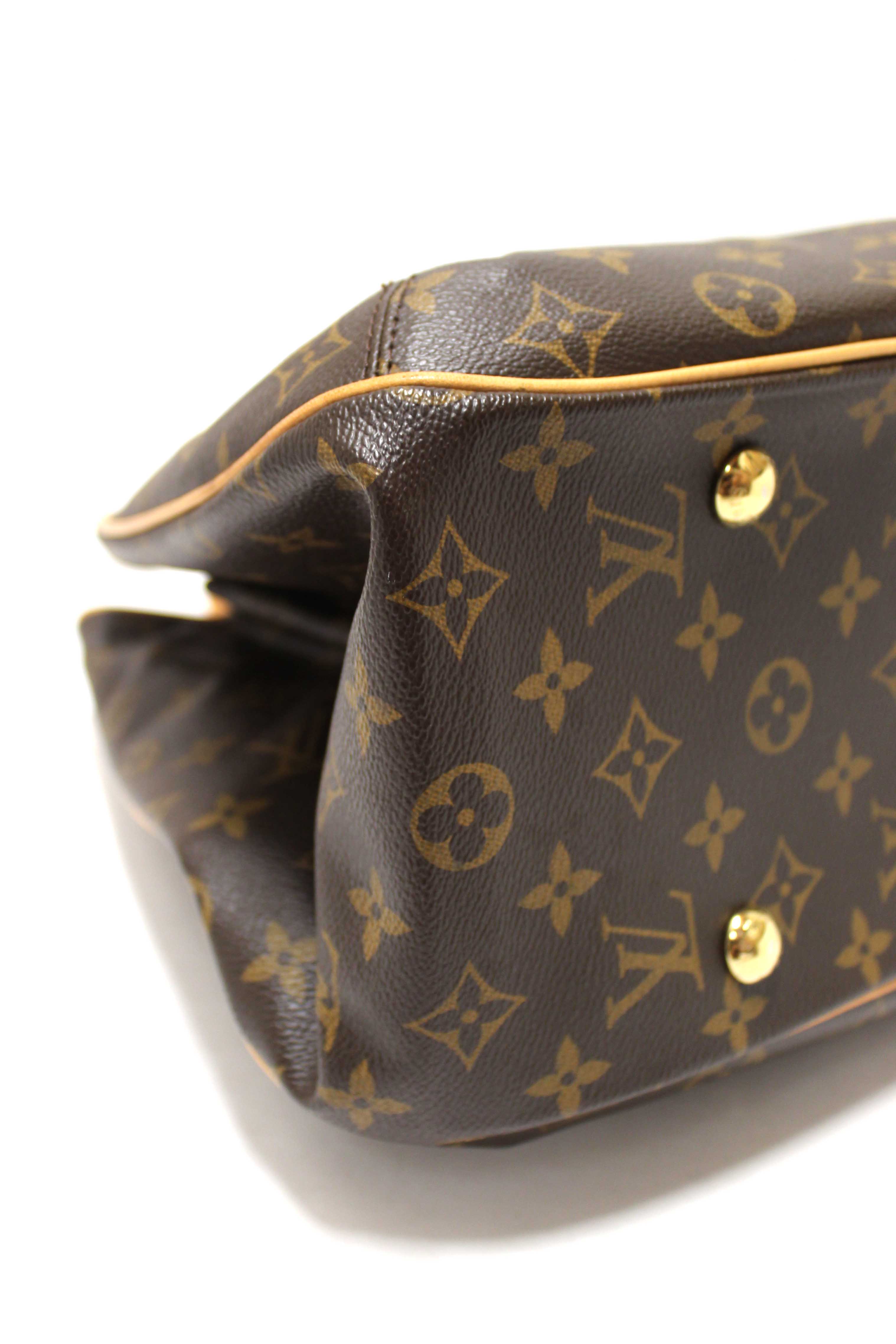 Authentic Louis Vuitton Monogram Greit Shoulder Bag