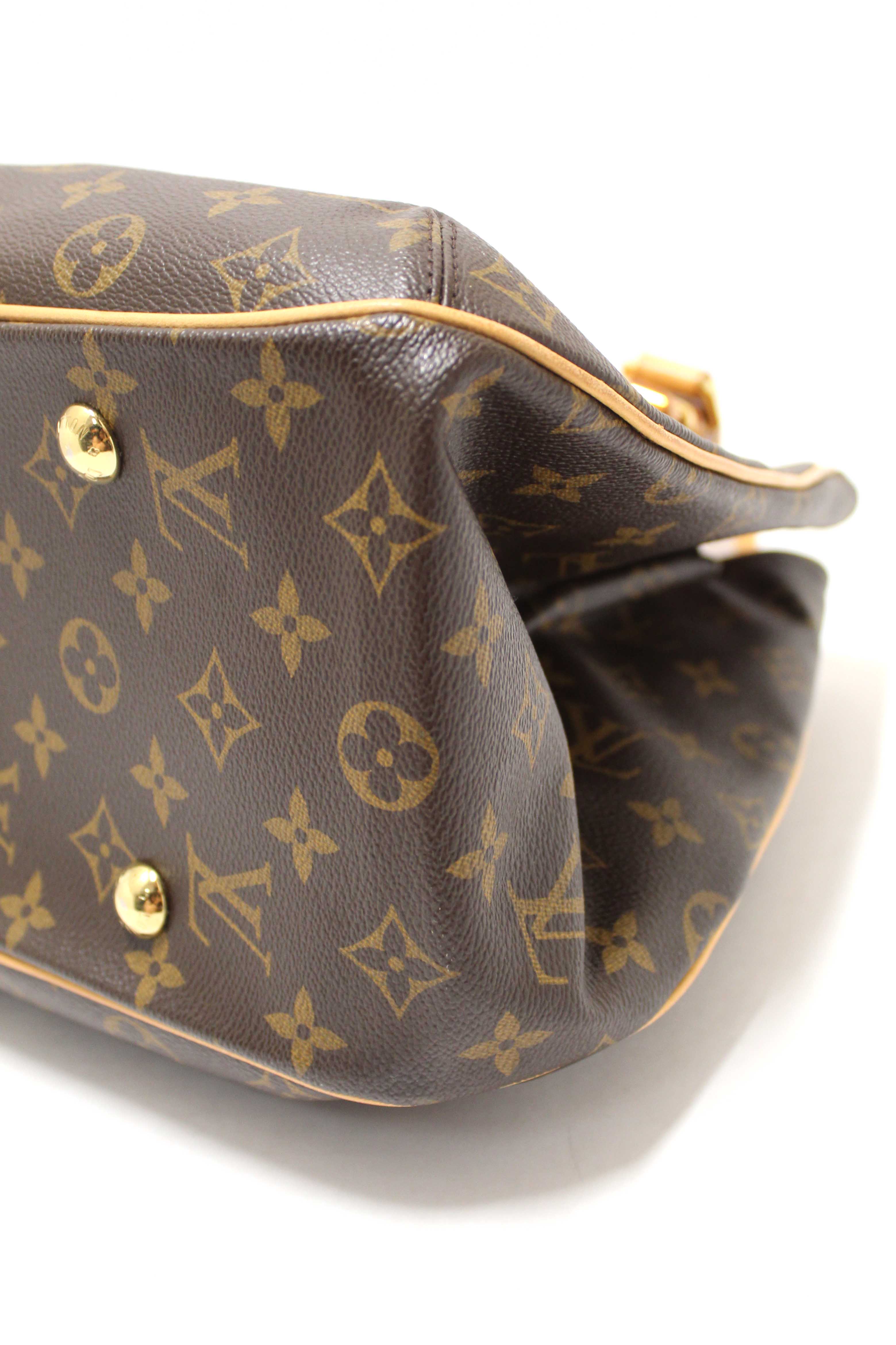 Authentic Louis Vuitton Monogram Greit Shoulder Bag