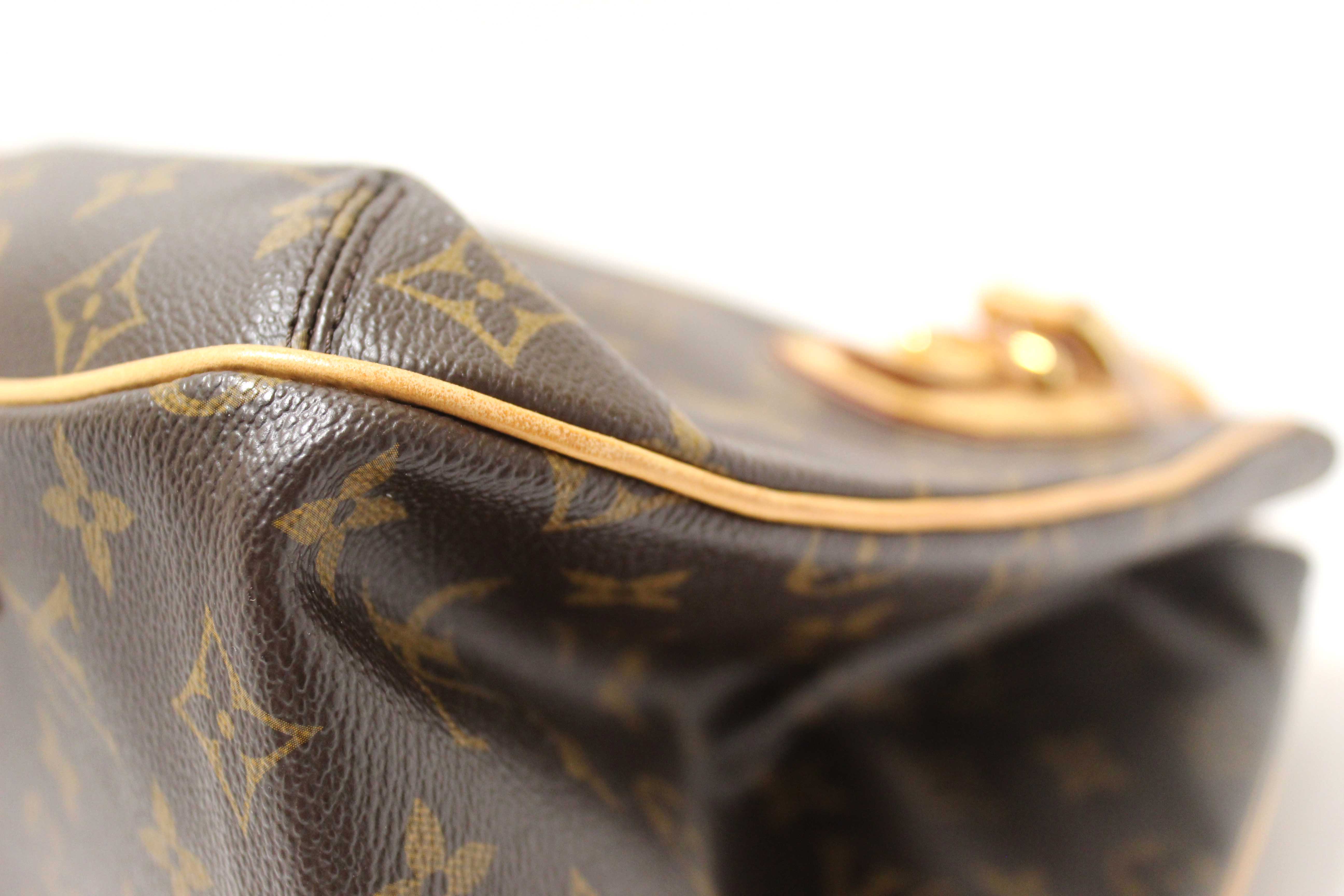 Authentic Louis Vuitton Monogram Greit Shoulder Bag