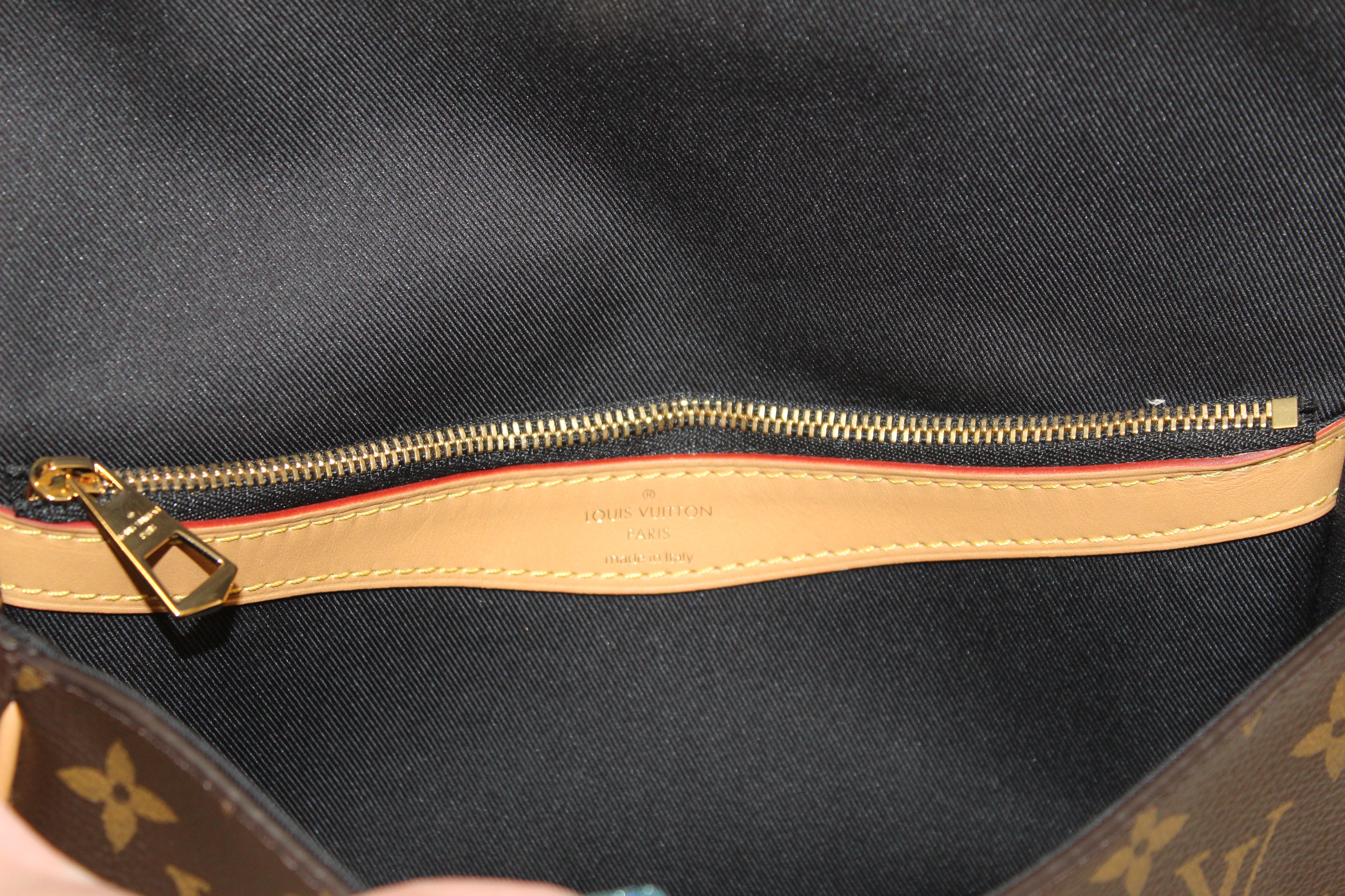 Authentic Louis Vuitton Classic Monogram Diana Shoulder Bag