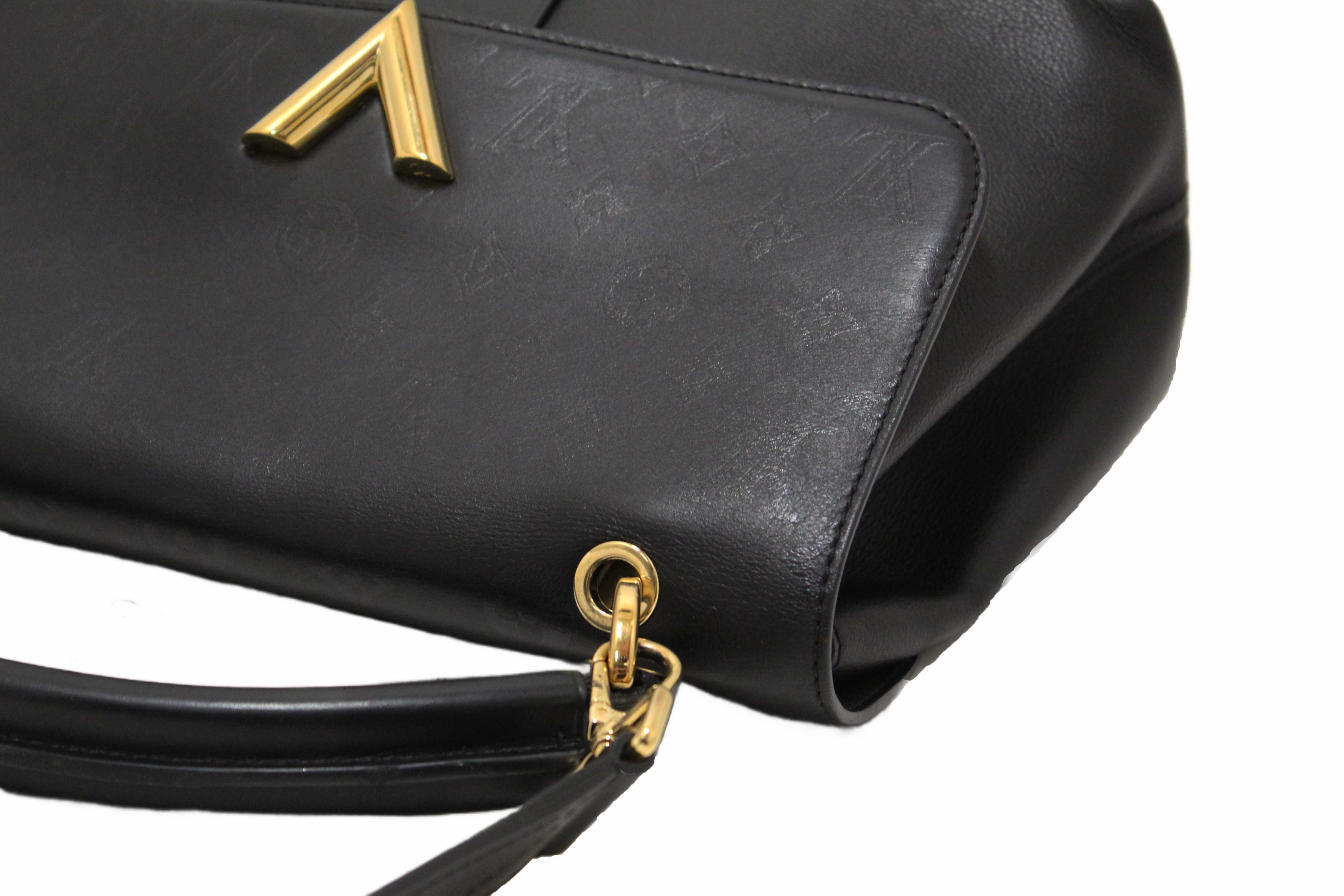 Authentic Louis Vuitton Black Monogram Leather Very One Handle Handbag