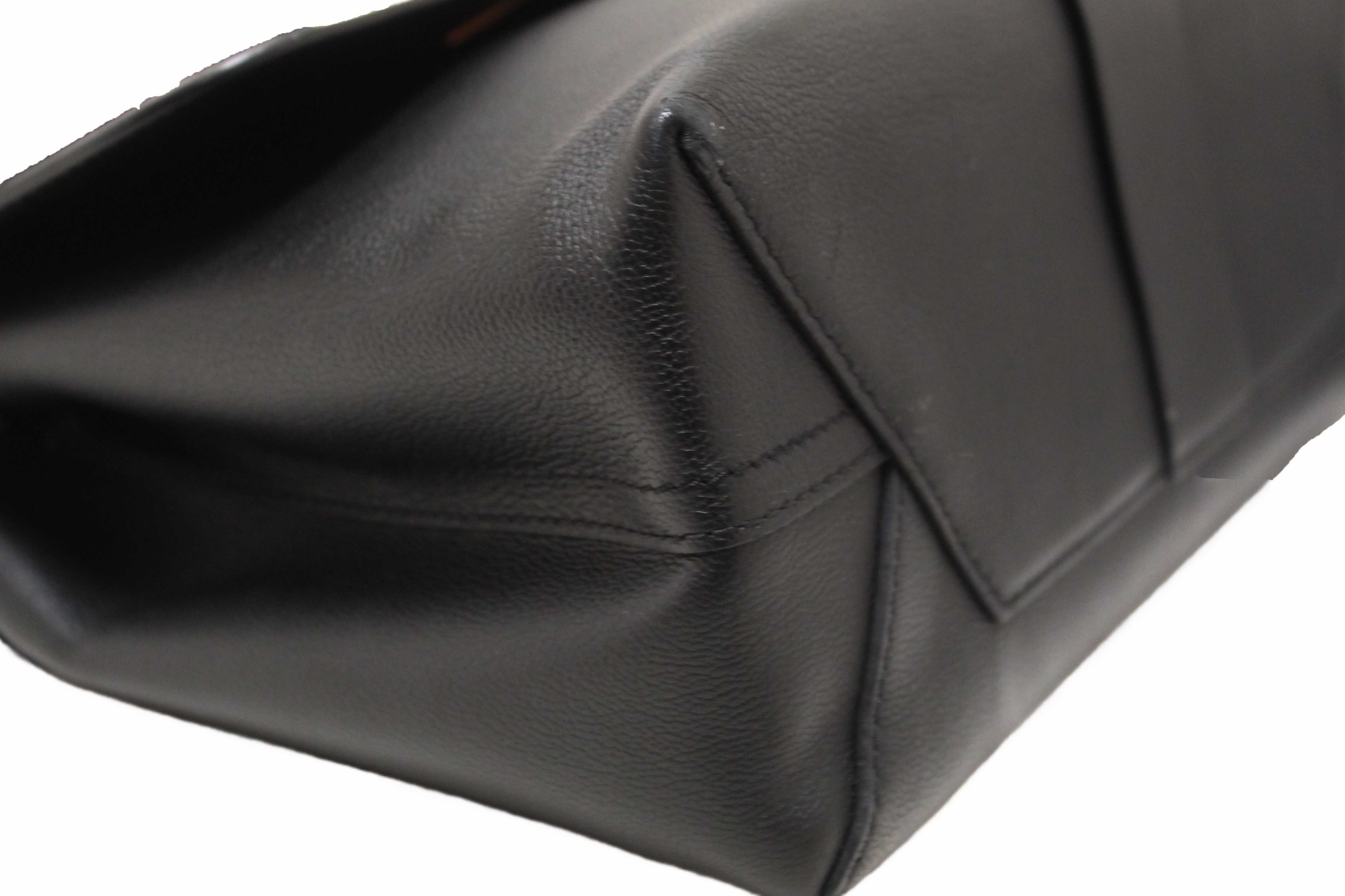 Authentic Louis Vuitton Black Monogram Leather Very One Handle Handbag
