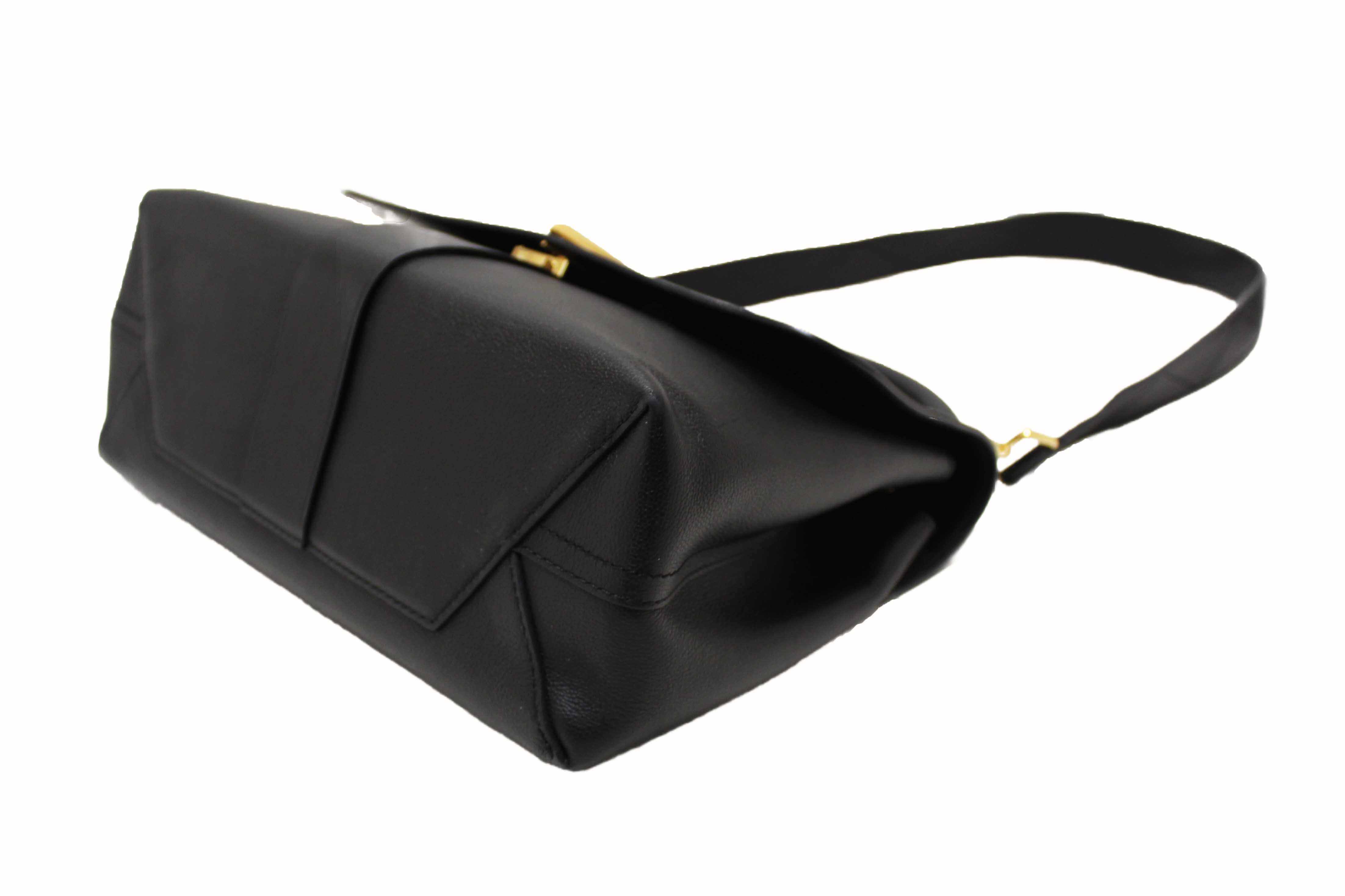 Authentic Louis Vuitton Black Monogram Leather Very One Handle Handbag