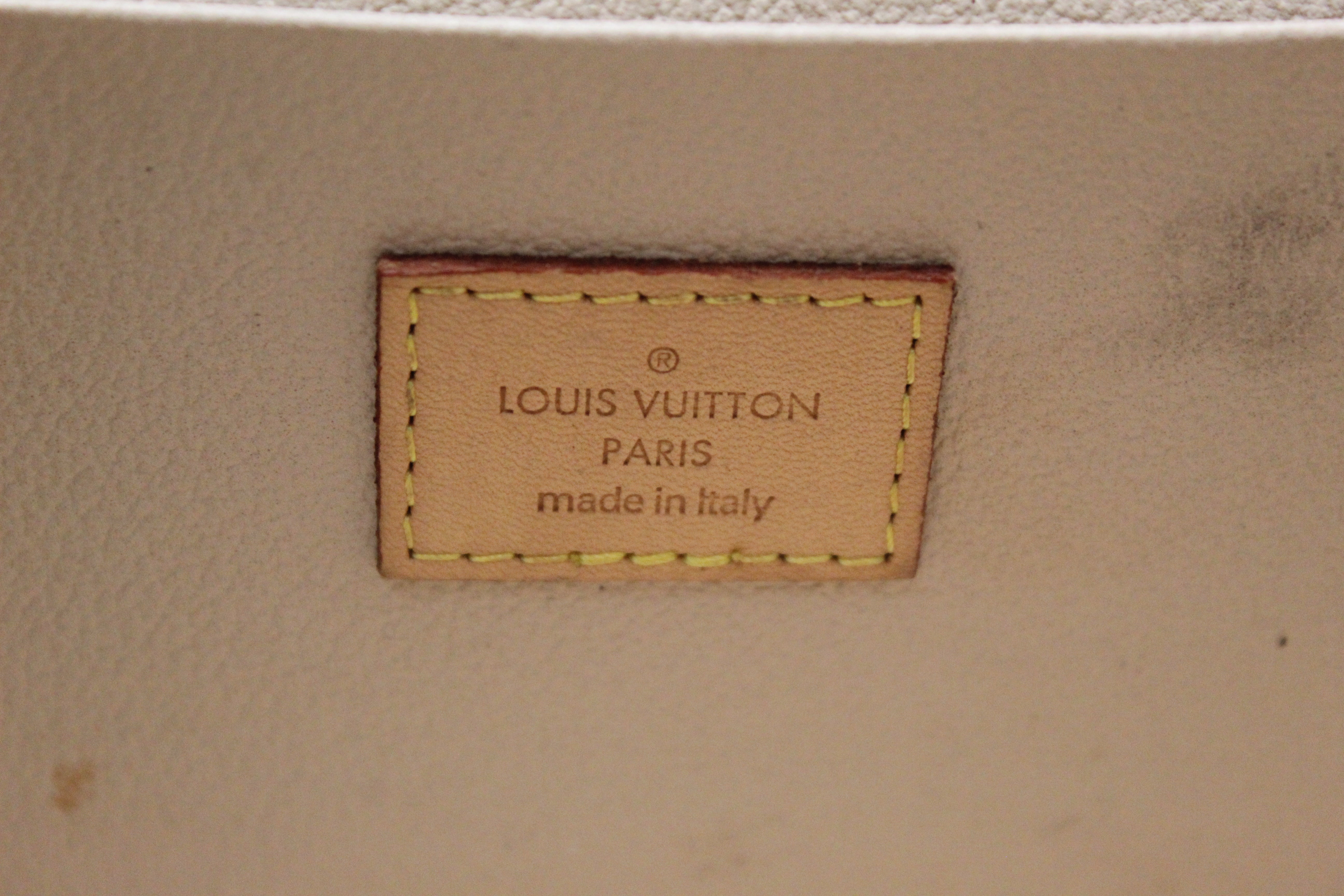 Authentic Louis Vuitton Classic Monogram Nice BB Vanity Beauty Case