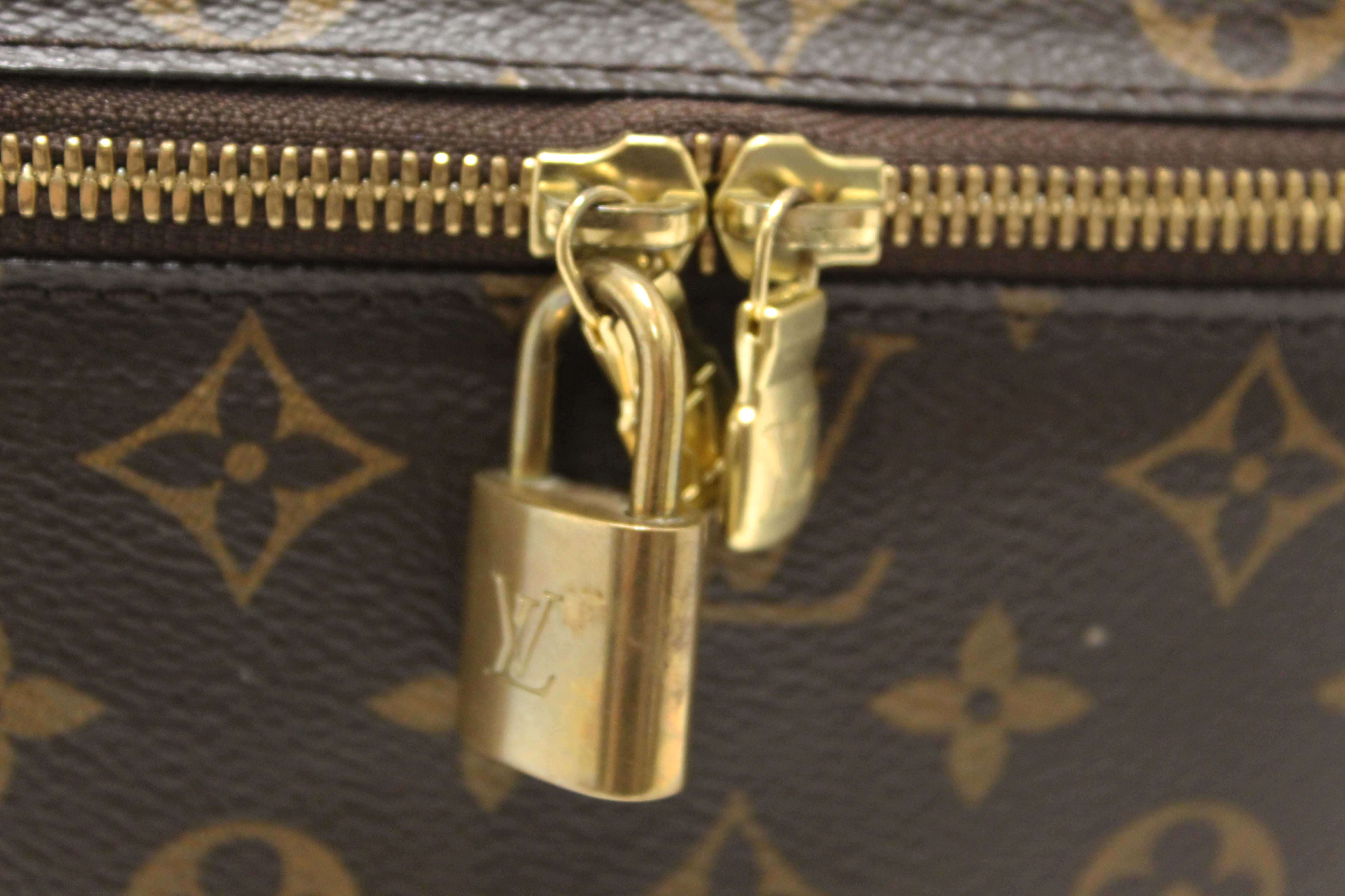 Authentic Louis Vuitton Classic Monogram Nice BB Vanity Beauty Case