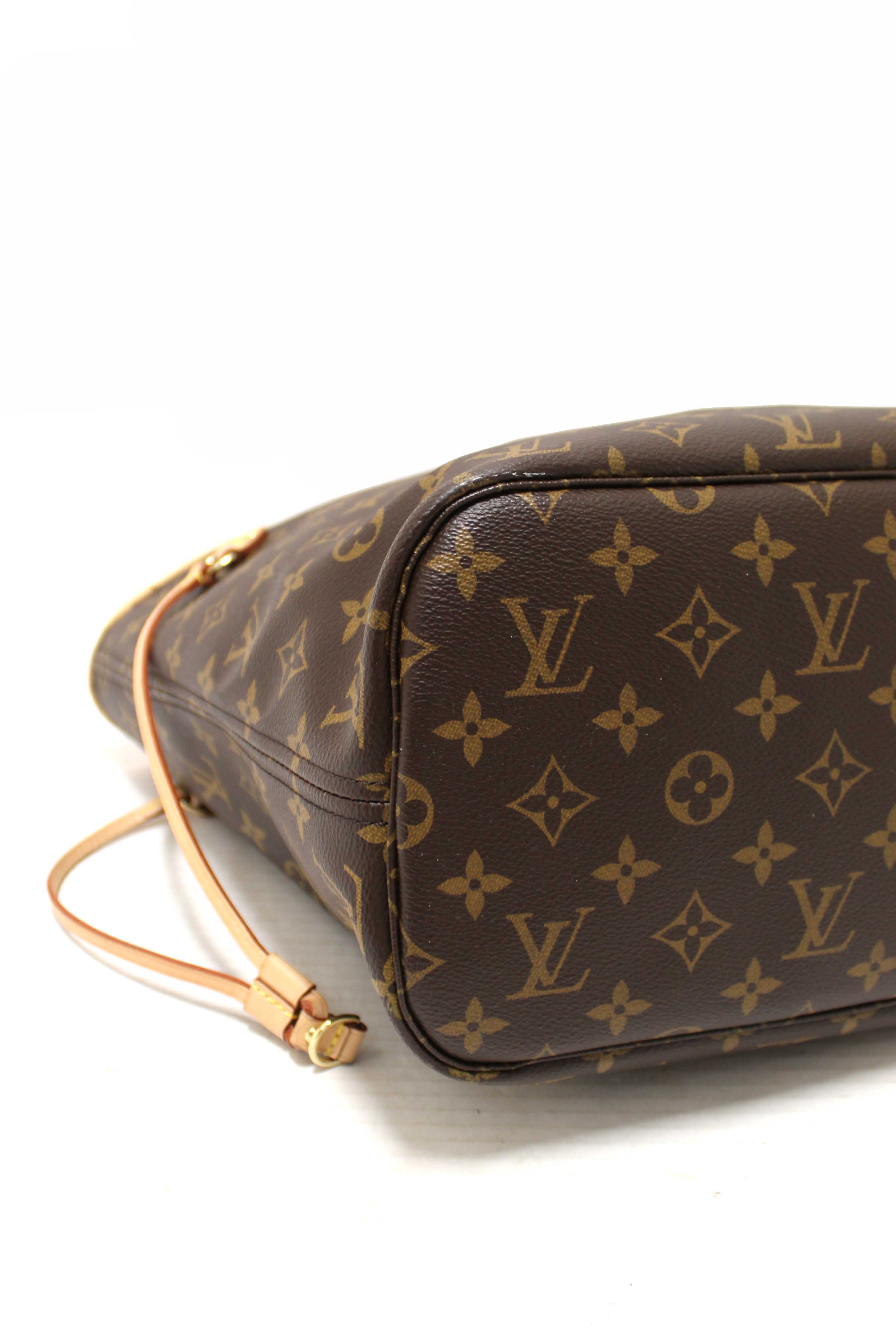 Authentic Louis Vuitton Classic Monogram Neverfull MM Tote Shoulder Bag