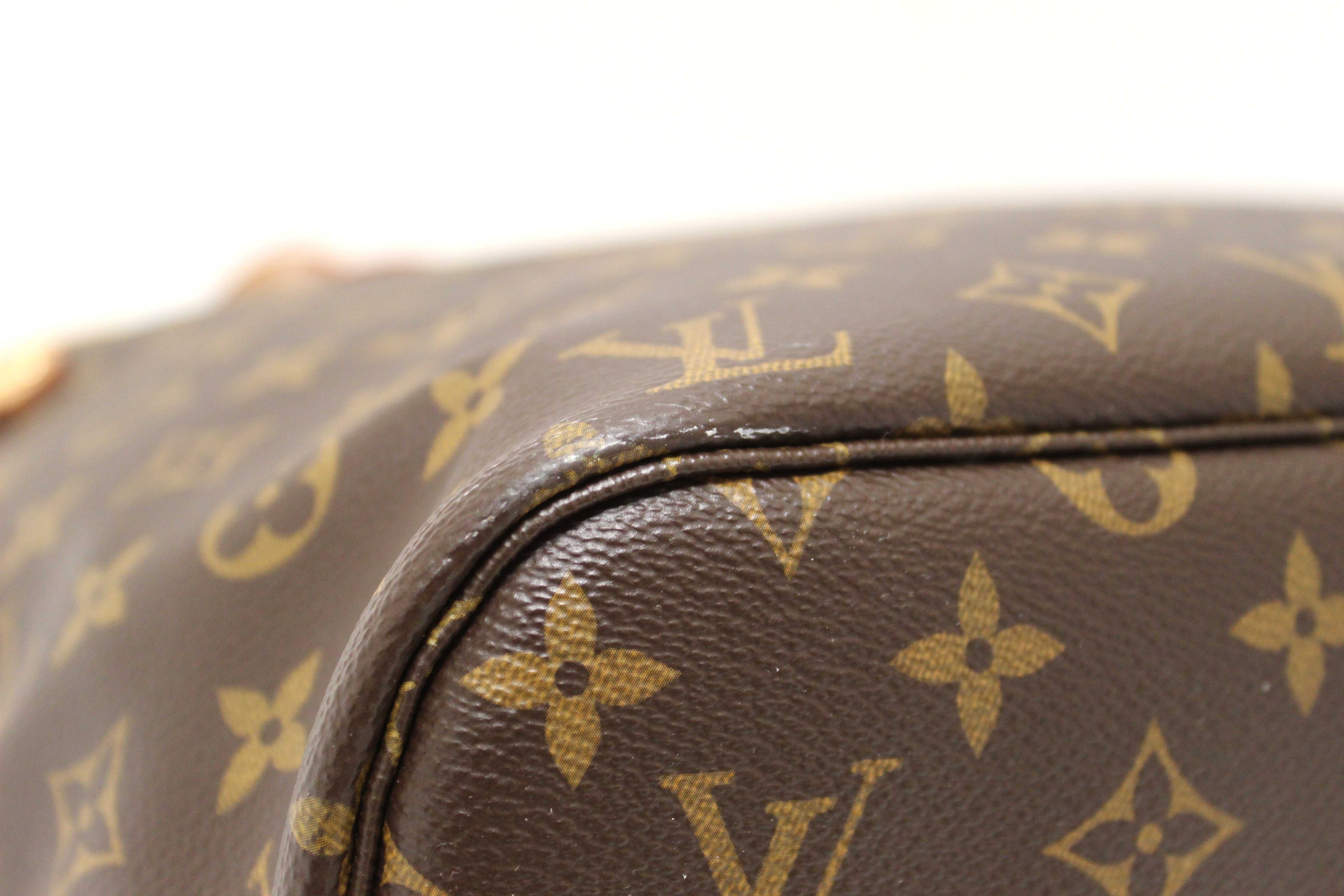 Authentic Louis Vuitton Classic Monogram Neverfull MM Tote Shoulder Bag