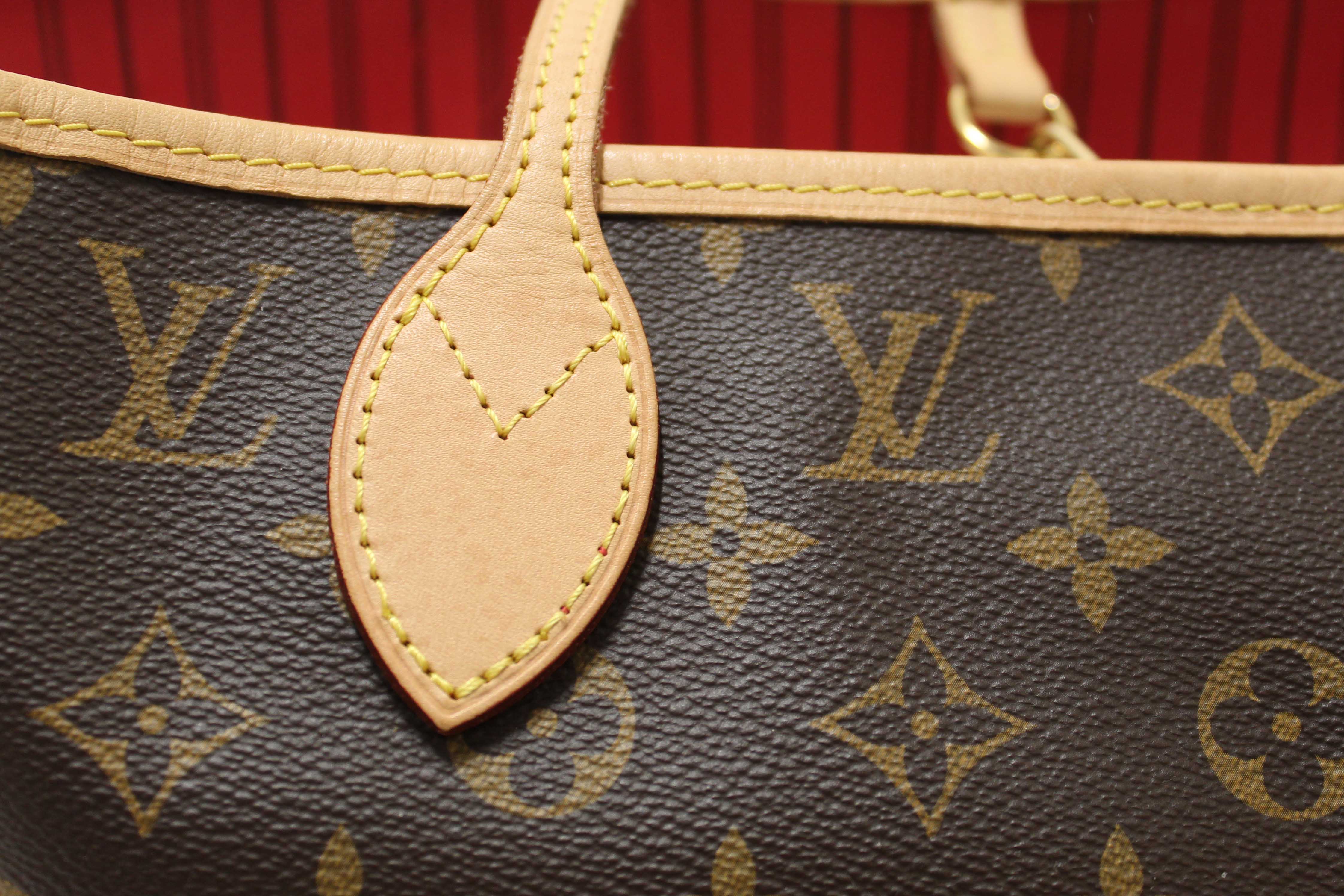 Authentic Louis Vuitton Classic Monogram Neverfull MM Tote Shoulder Bag