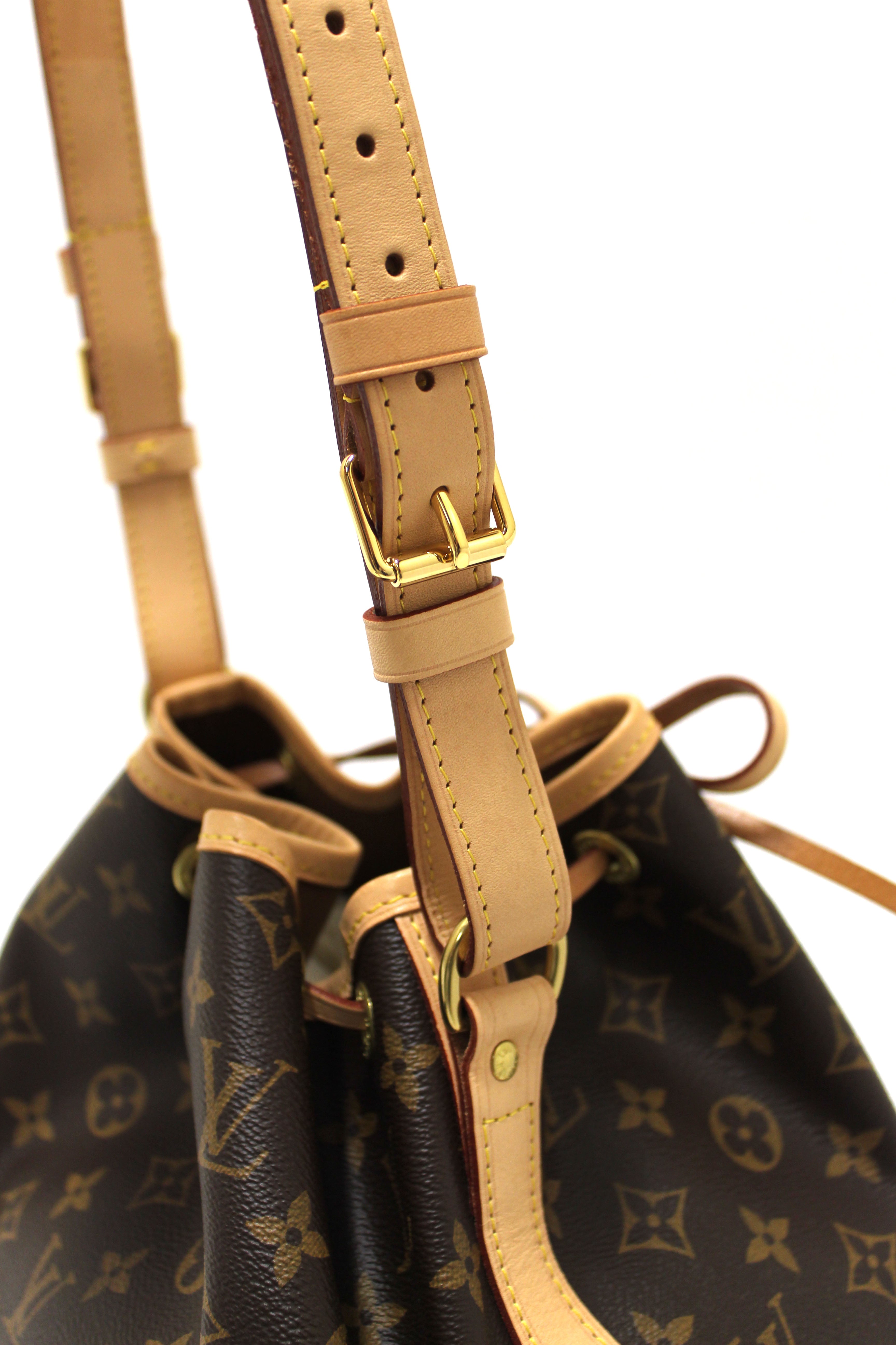 Authentic Louis Vuitton Classic Monogram Petit Noé Bucket Bag