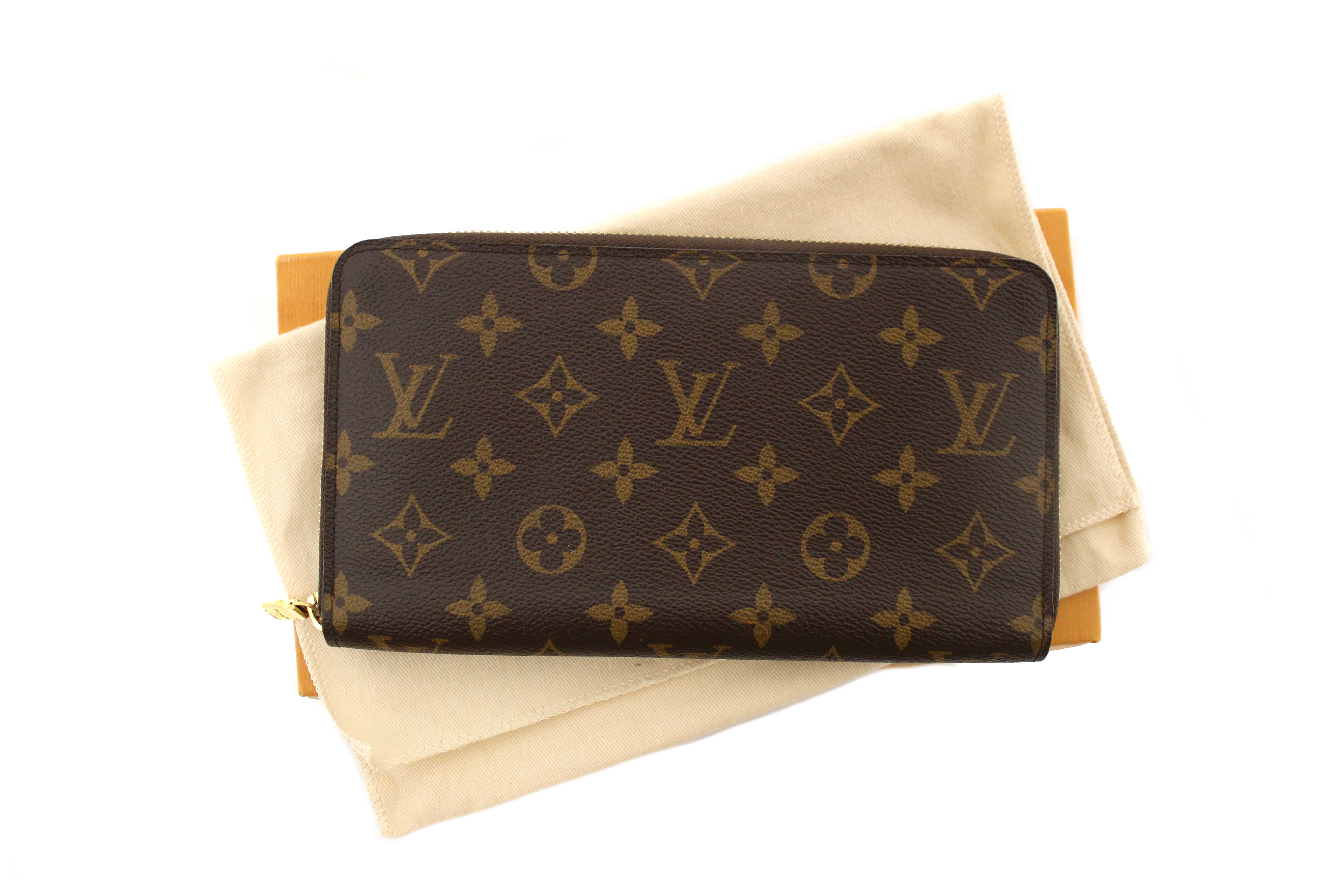 Authentic Louis Vuitton Classic Monogram Zippy Organizer Wallet