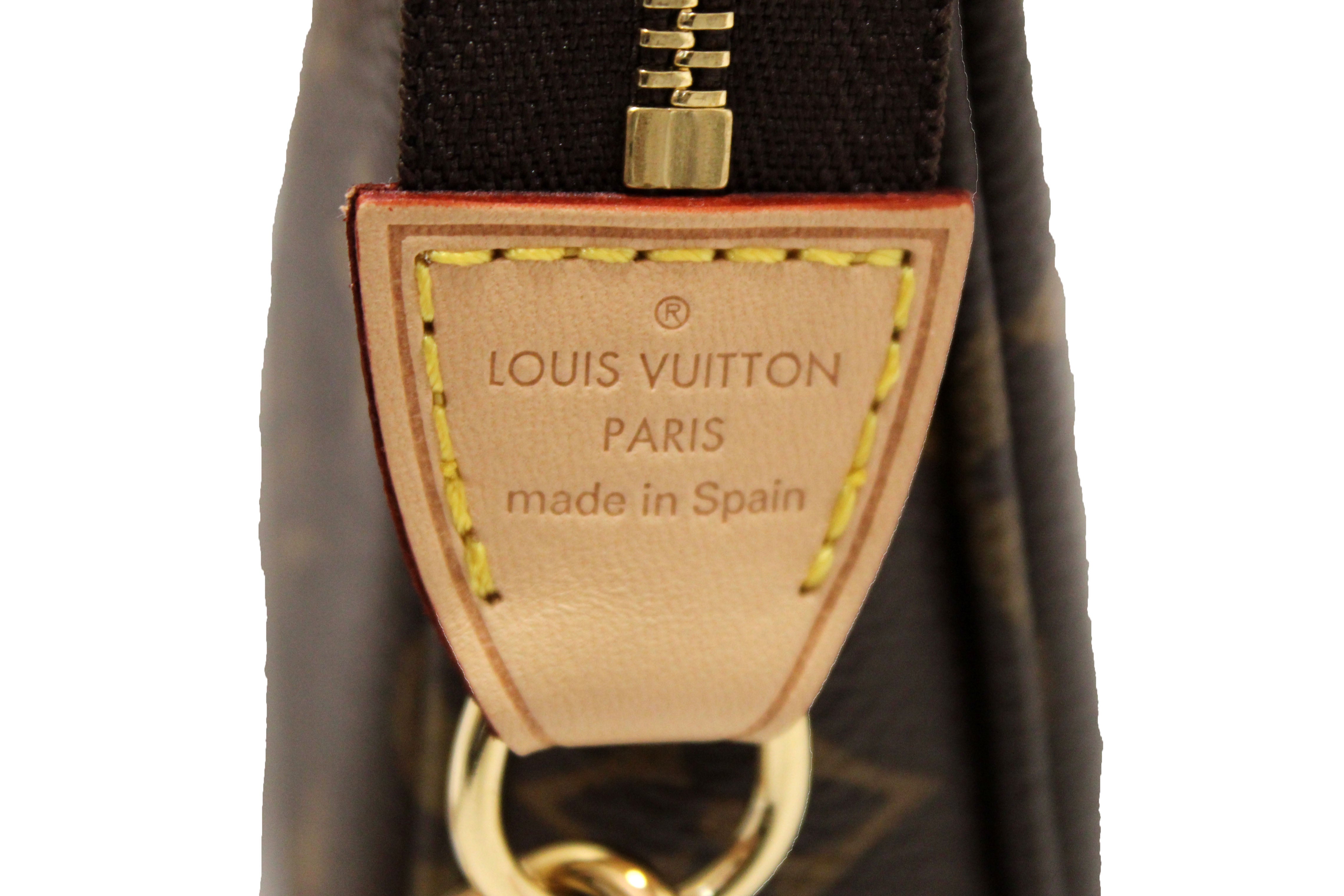 Authentic NEW Louis Vuitton Classic Monogram Pochette Accessories