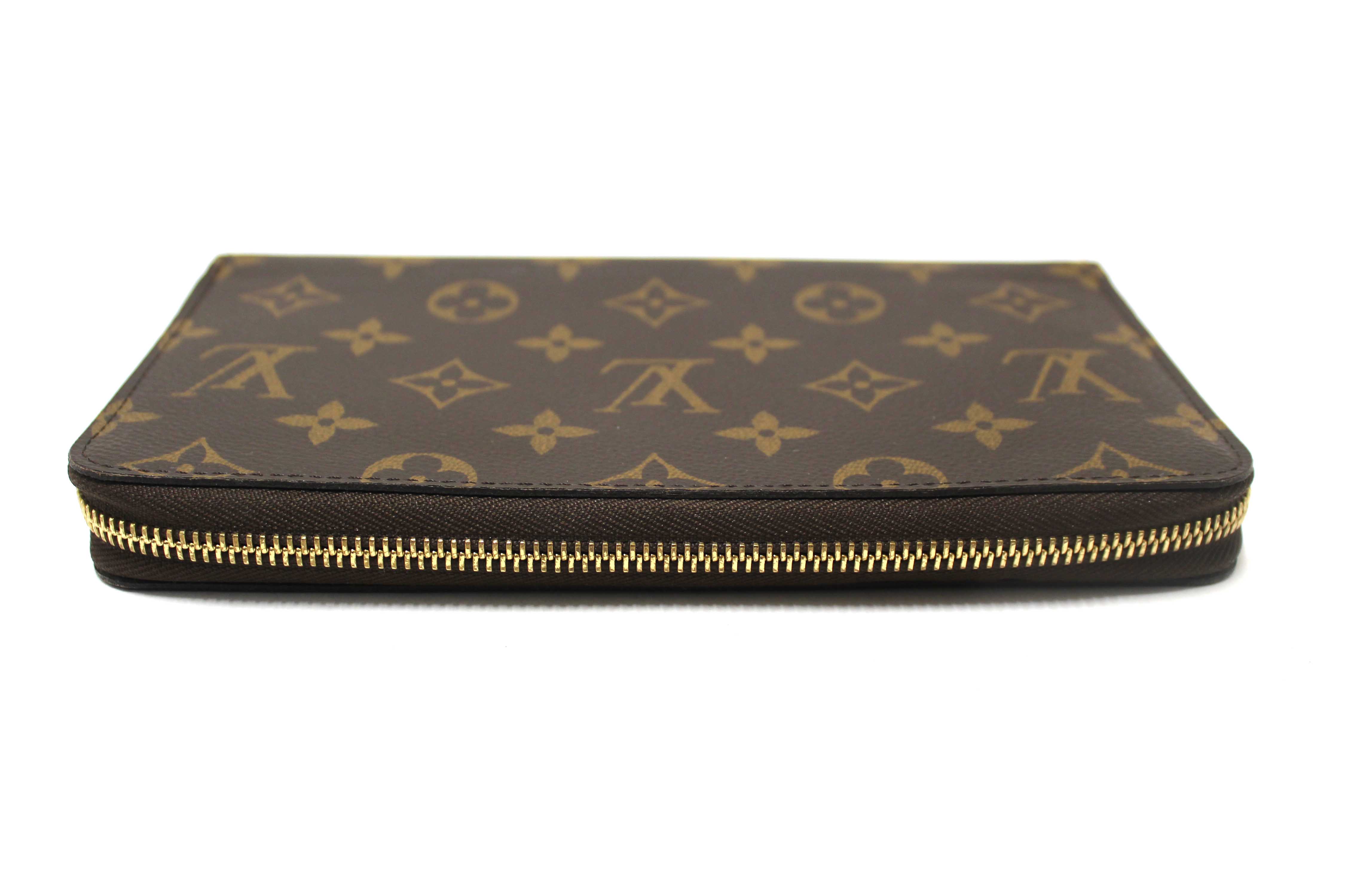 Authentic Louis Vuitton Classic Monogram Zippy Organizer Wallet