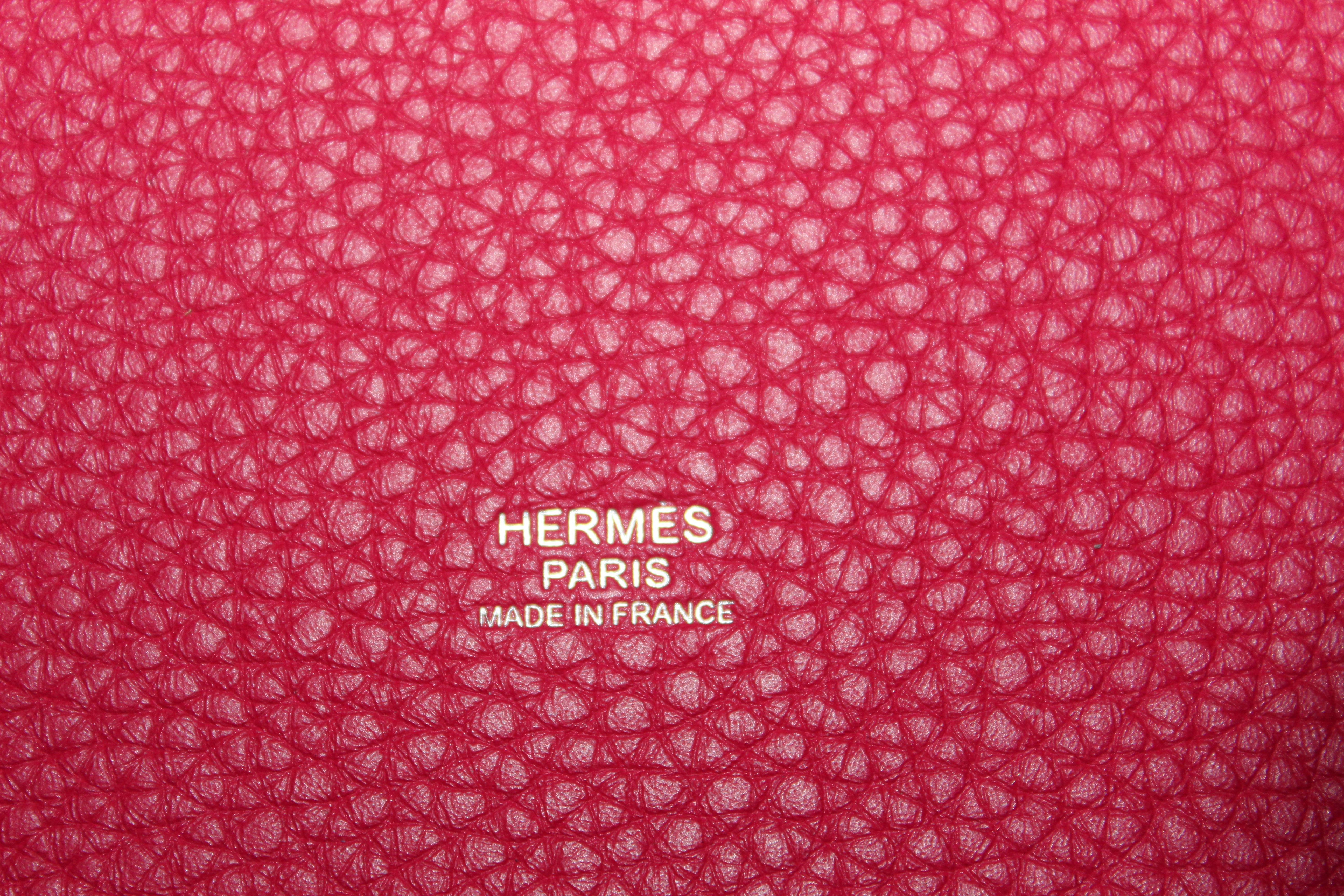 Authentic Hermes Bleu Nuit Rouge Sellier Framboise Taurillon Clemence Casaque Picotin Lock 18 PM Handbag