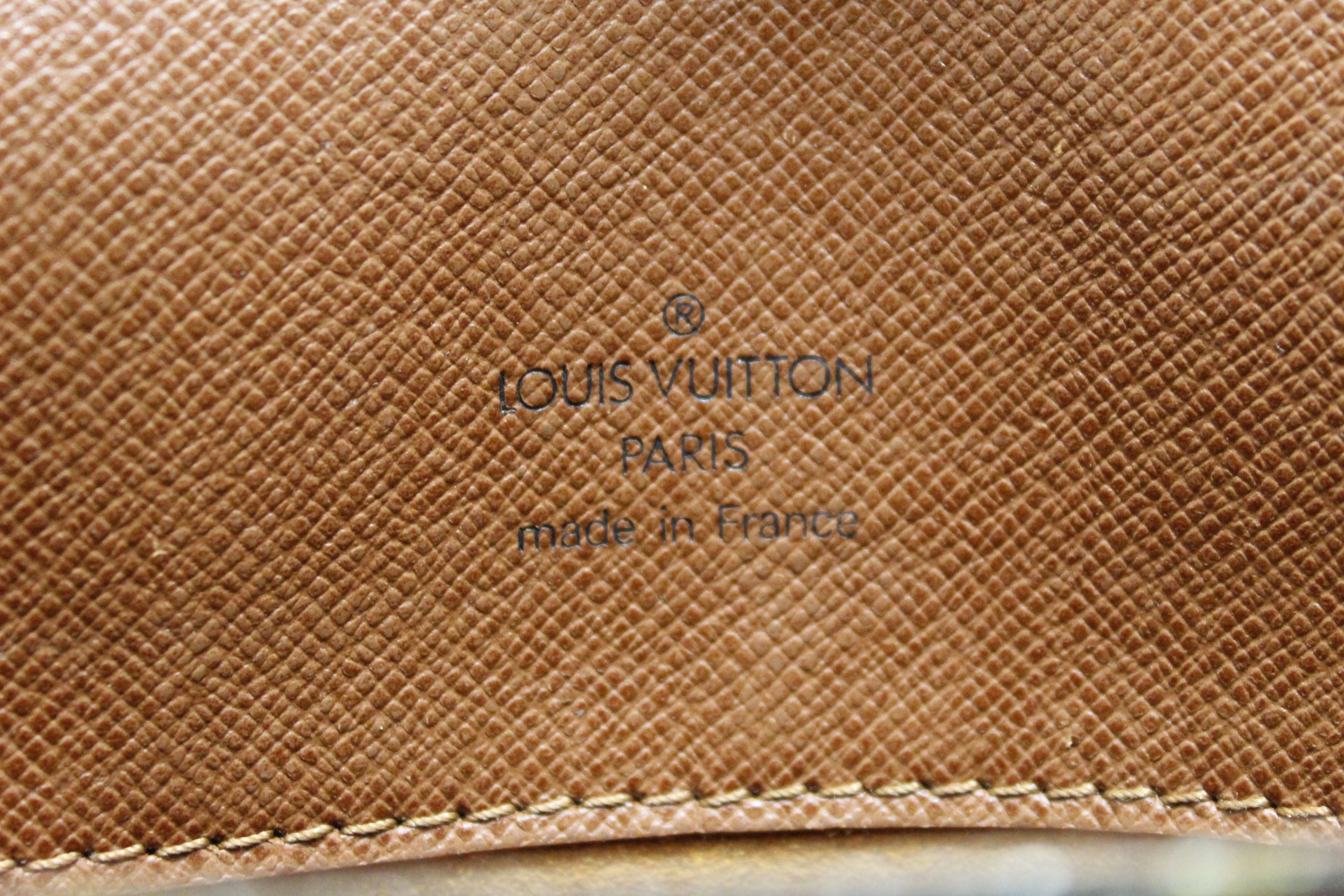 Authentic Louis Vuitton Classic Monogram Musette Tango Shoulder Bag